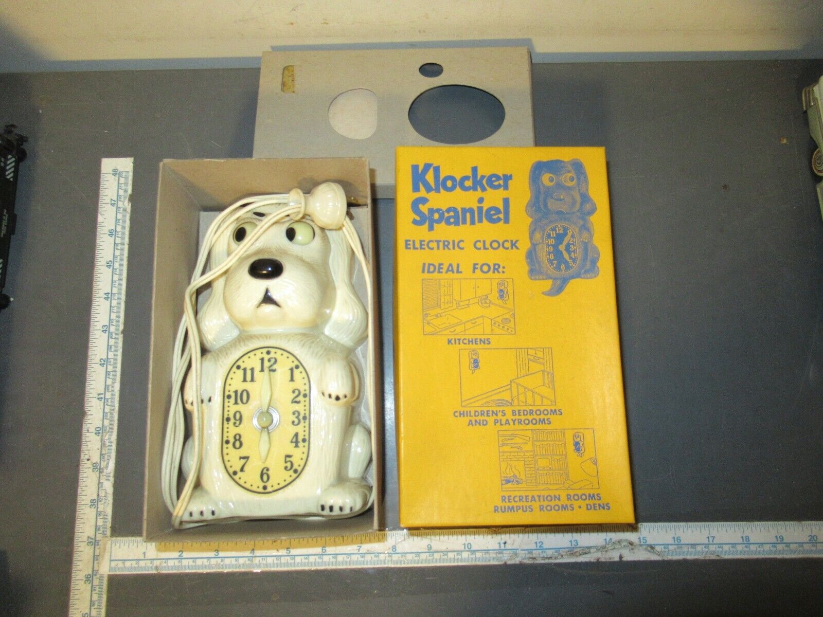 Vtg 1950s Klocker Spaniel Dog Eyes Tail Move Similar Kit Cat Novelty Wall Clock 
