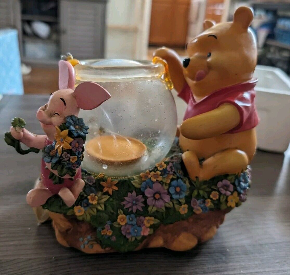 Disney's Winnie the Pooh and Piglet's Honey with Bees Snowglobe As Is