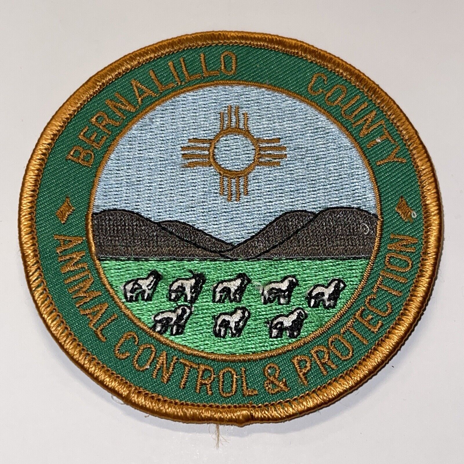 OLD OBSOLETE BERNALILLO COUNTY NEW MEXICO SHERIFF PATCH SHOULDER ANIMAL CONTROL
