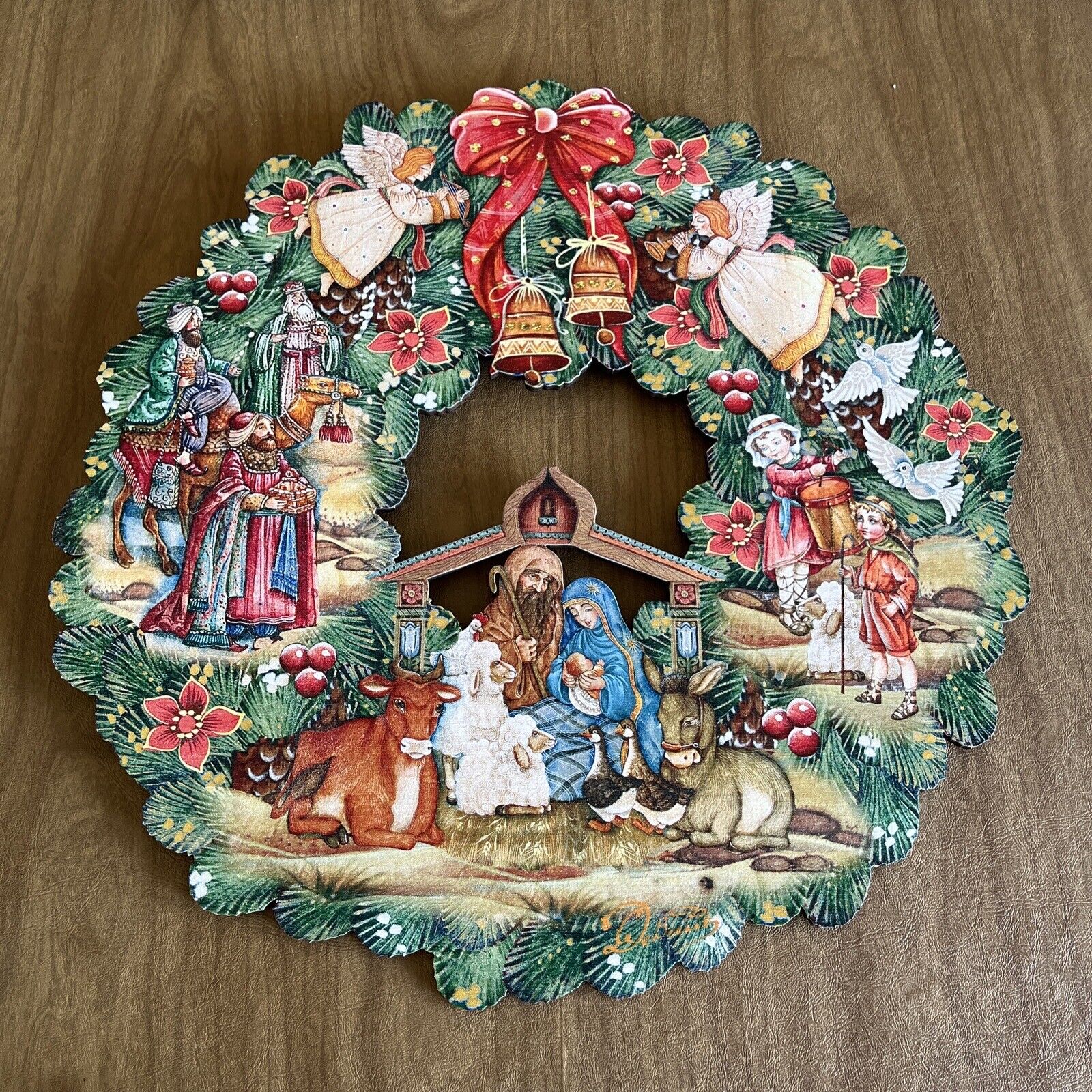 Designocracy Christmas Wreath Wooden Door Hanger Nativity 18” Andre DeBrekht
