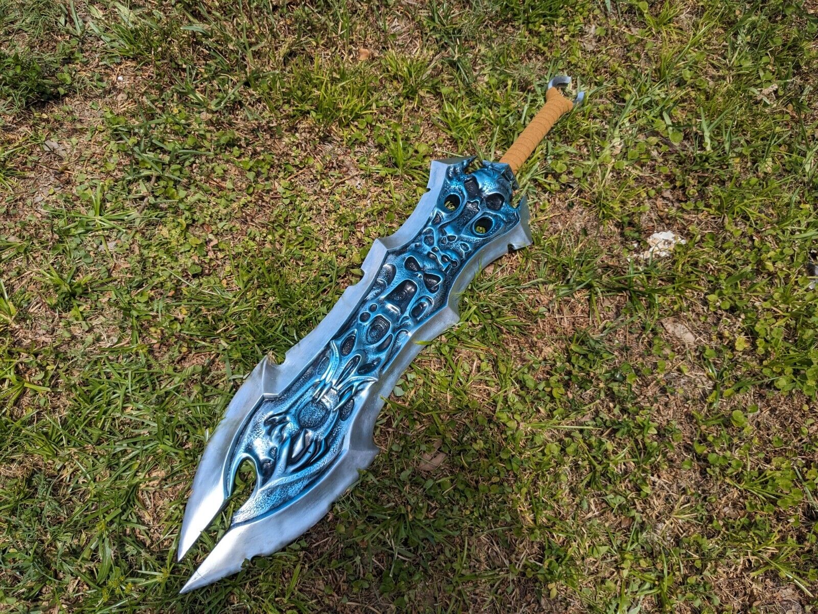 Fiberglass Darksiders Horseman War sword