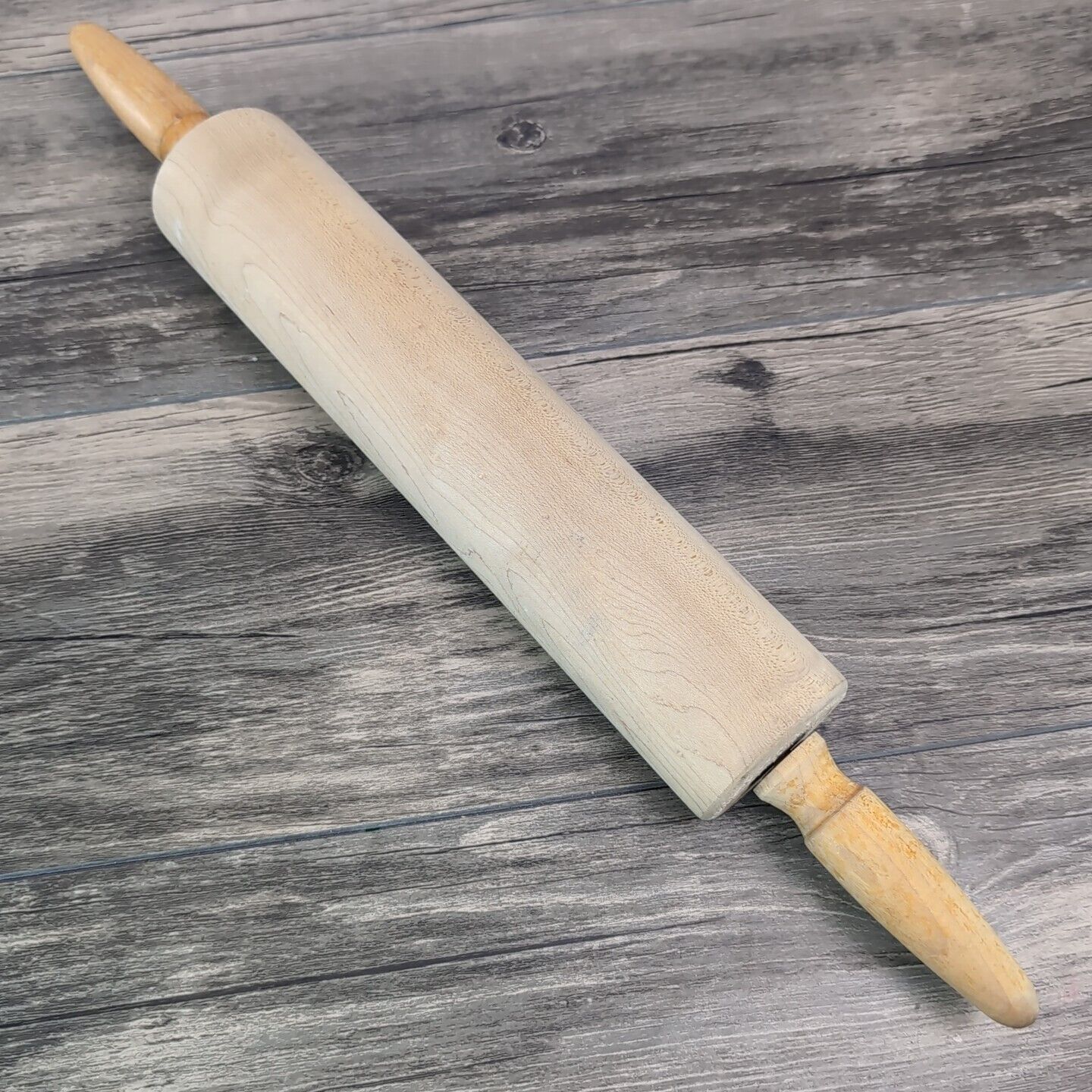 Vintage Maple Wood Rolling Pin 18\