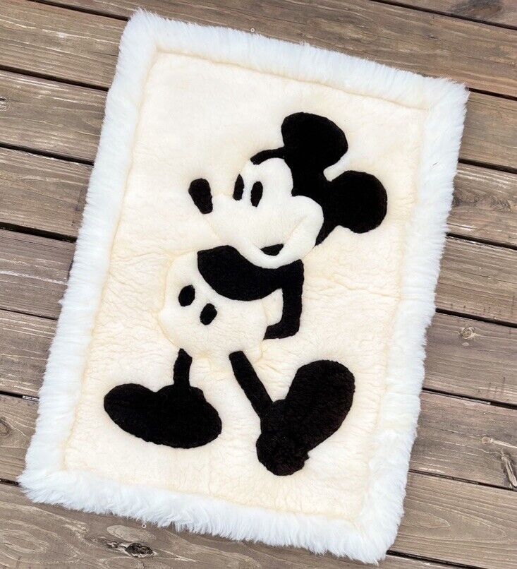 RARE Vintage 100% Sheep Skin Mickey Mouse Wall Hanging/rug 23x32 Inches
