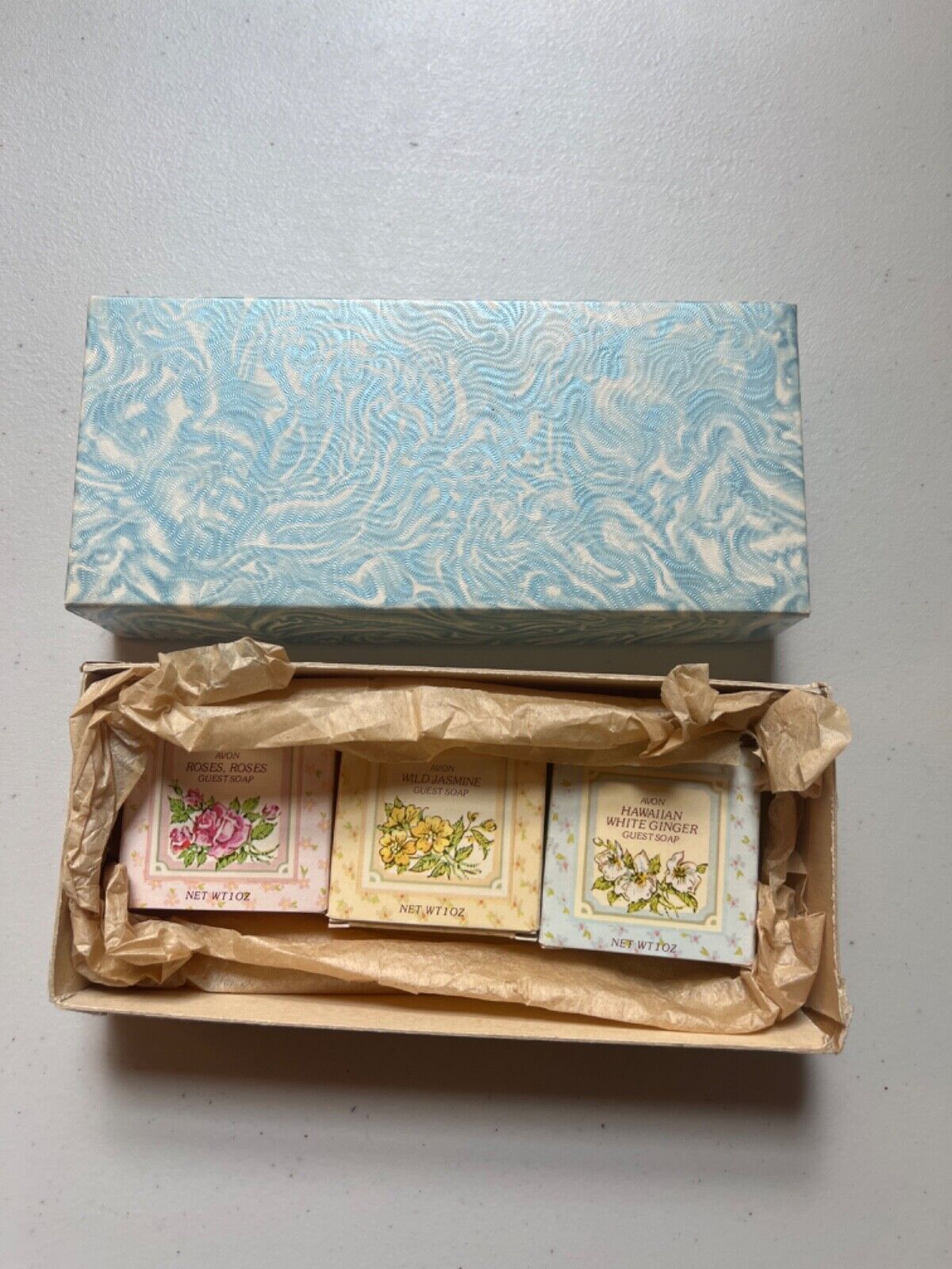 Set of 3 Vintage Avon Guest Soaps-used, very good