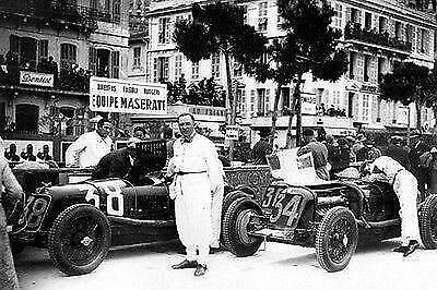 1932 Maserati 8C 2500 at Monaco Grand Prix - Formula 1 - Photo Magnet