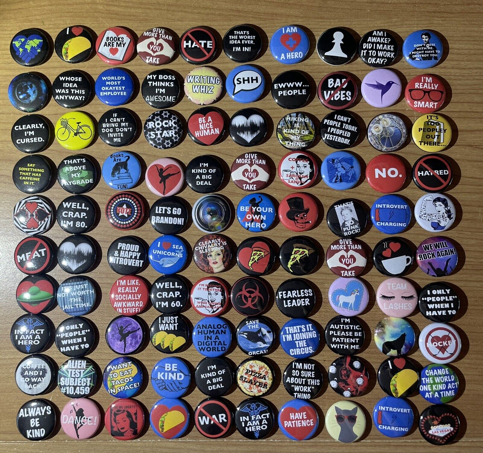 HUGE Lot of 100 Buttons Pins 80's 90's Vintage Style Funny Miscellaneous Lot #18