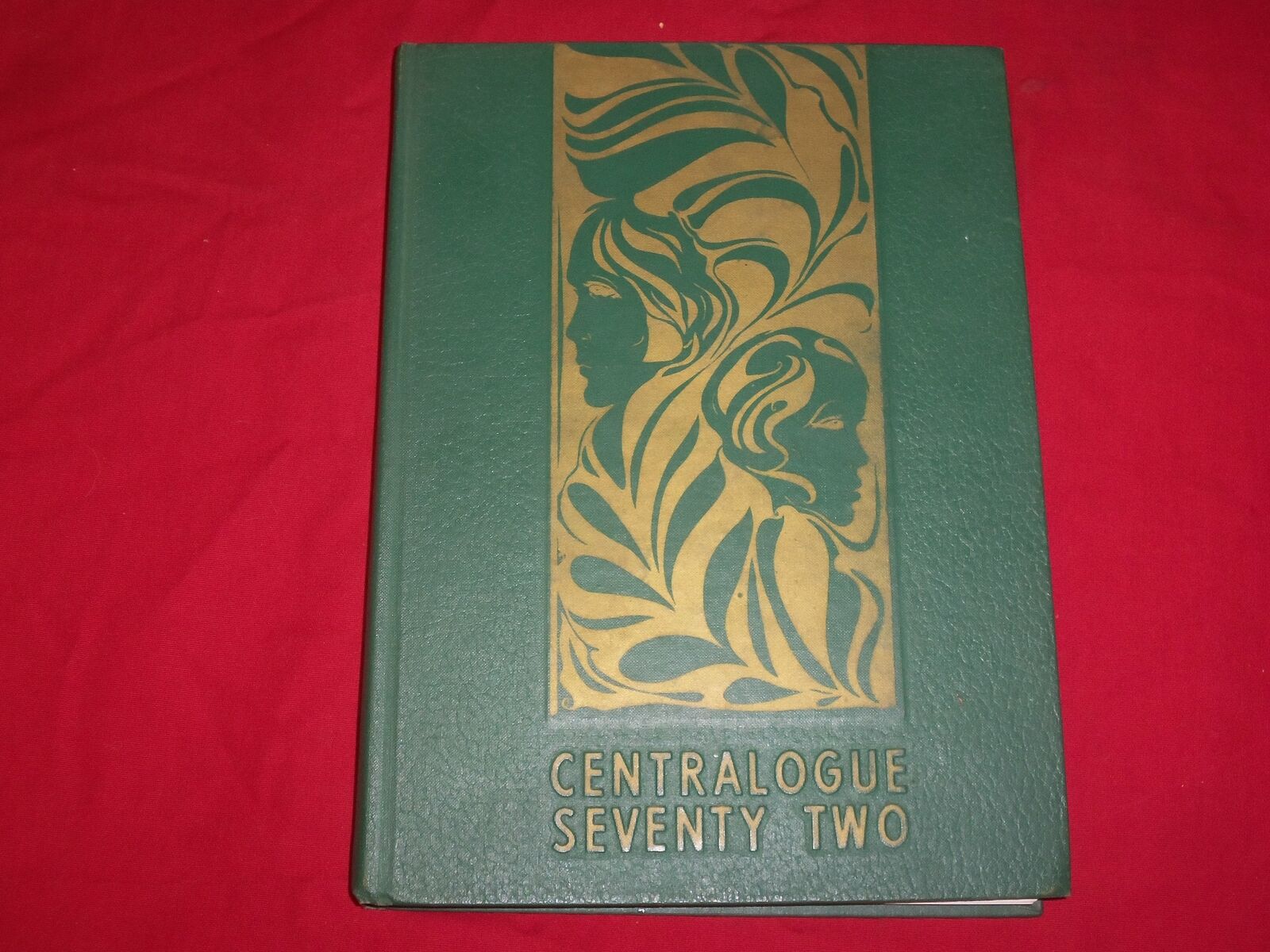1972 CENTRALOGUE HOPEWELL VALLEY CENTRAL HS YEARBOOK - PENNINGTON, NJ - YB 1796