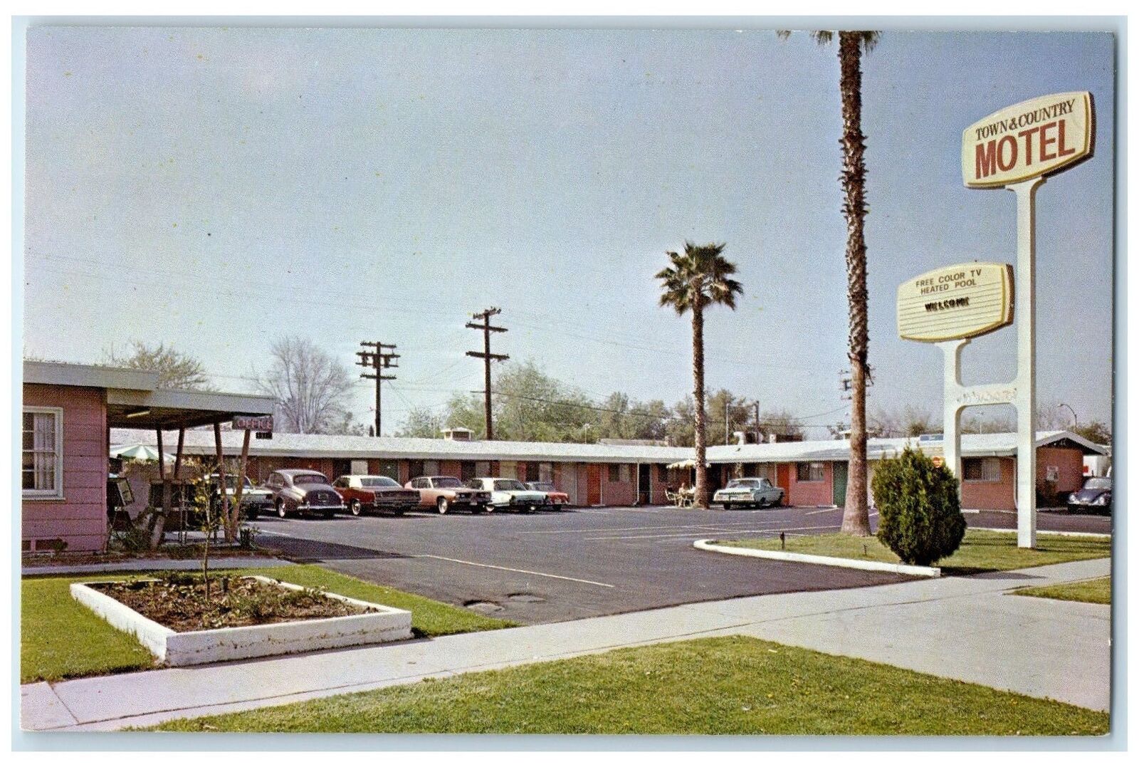 c1960's Town And Country Motel Exterior Signage Riverside California CA Postcard