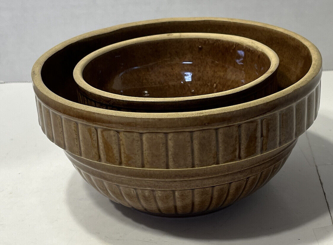 Vtg USA Stoneware Crockery Brown Mixing Bowl Set 5” & 7” Ribbed Panel Design