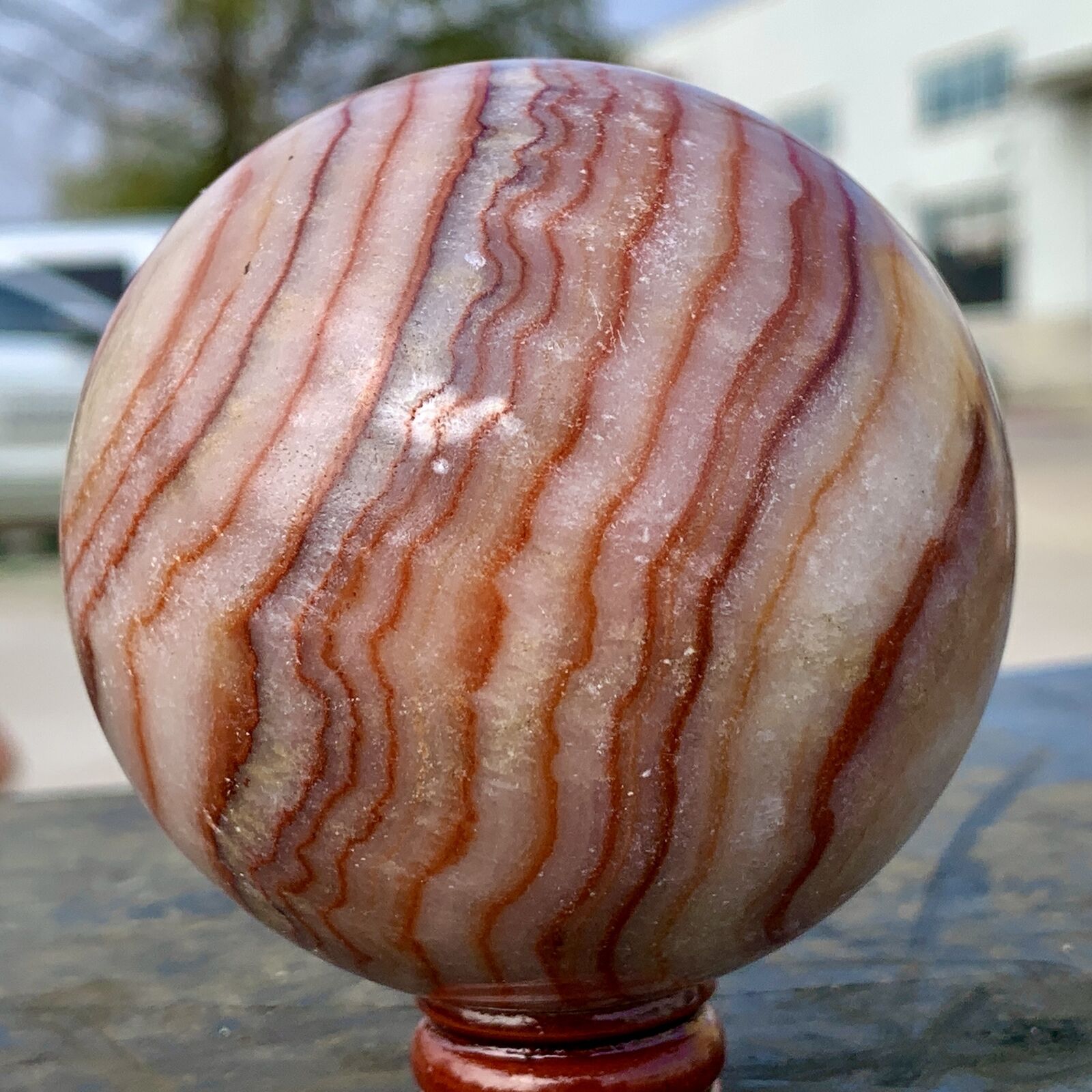 1.13LB Natural Red Stripe Pork StoneCrystal Quartz Sphere Ball Reiki