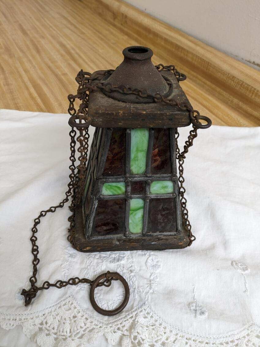 Vtg. outdoor votive lantern: stained glass/wood/chain. Signed.
