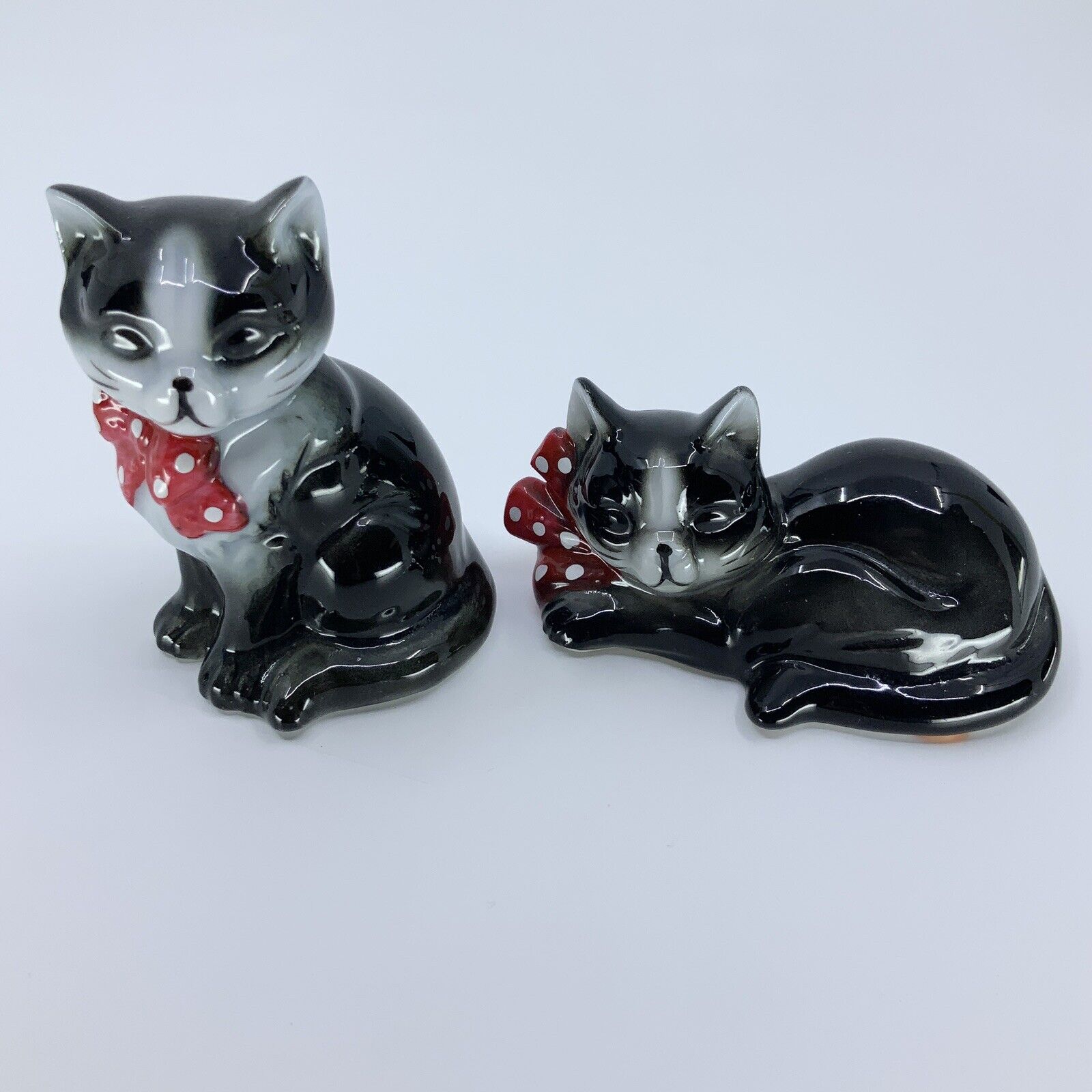 Vintage Miniature Pair of Porcelain Lipco Black Cat With Red Bow Tie Figurines