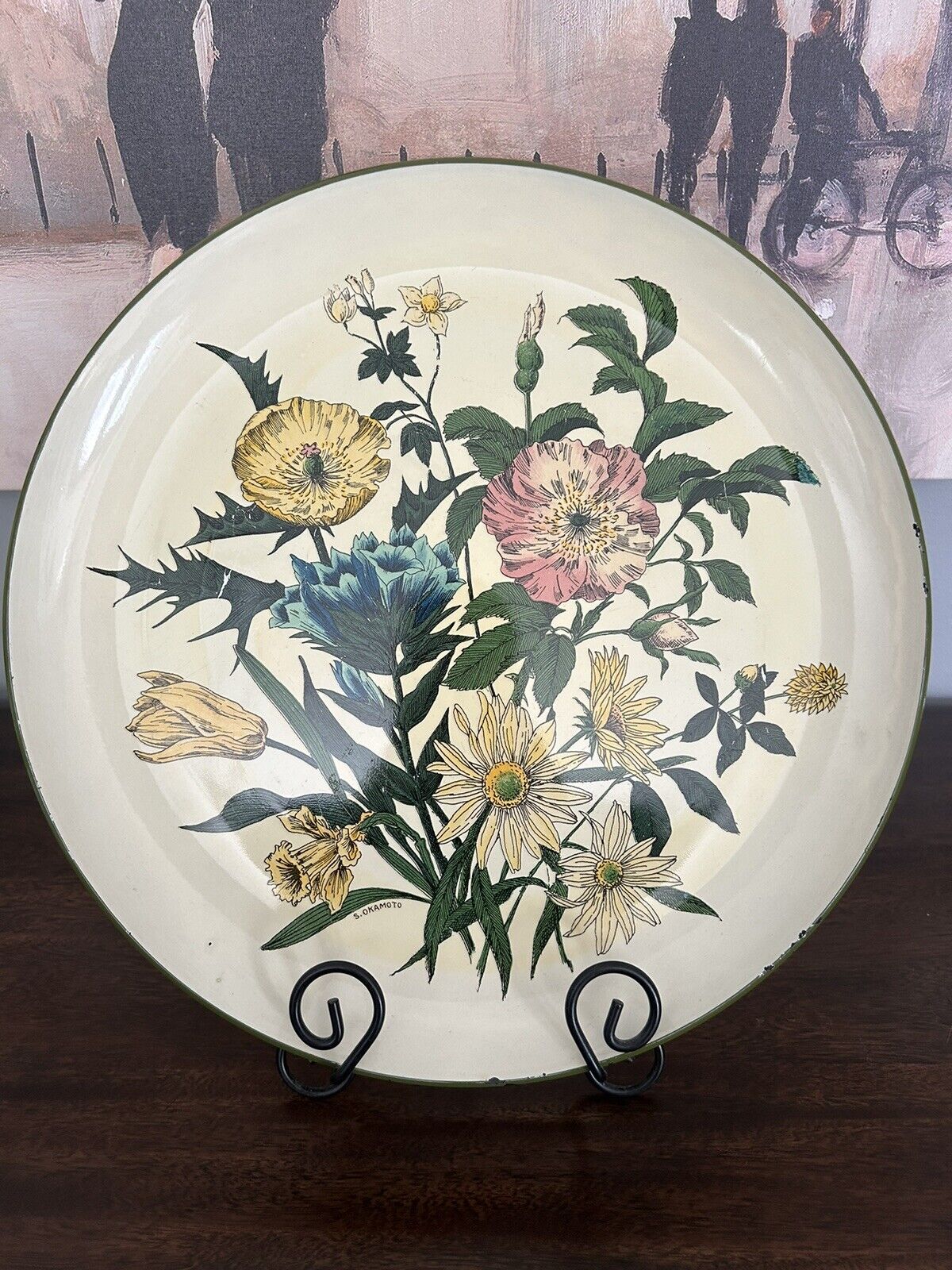 Vintage Floral Serving Tray Floral Lacquer ware 13 inch