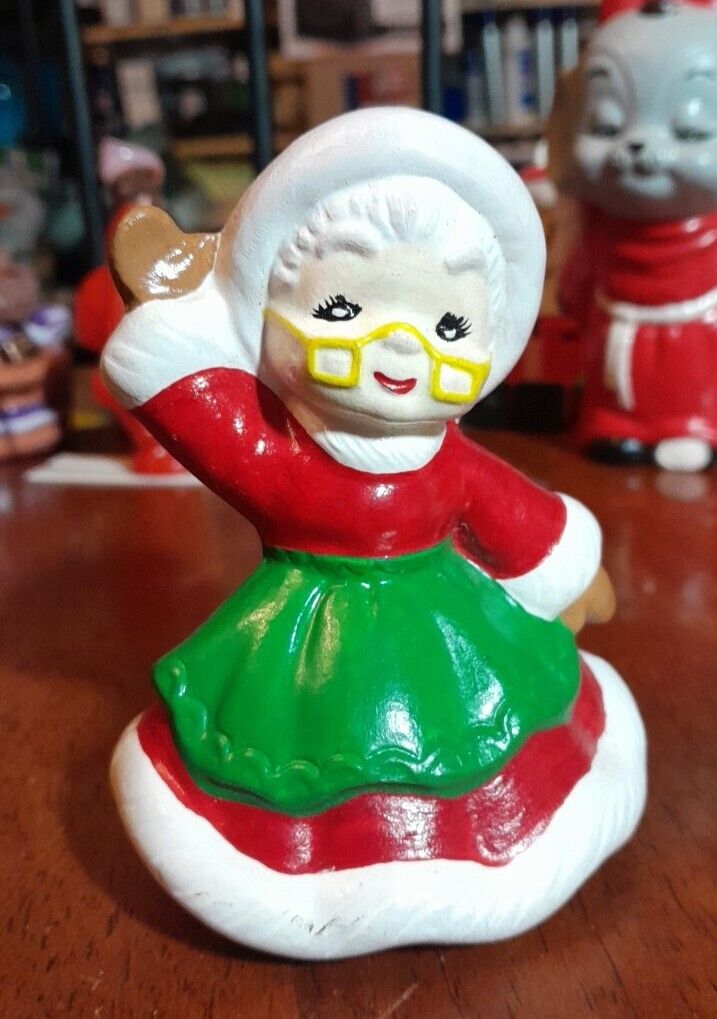 Vintage Adorable Mrs. Santa Claus Ceramic Figurine