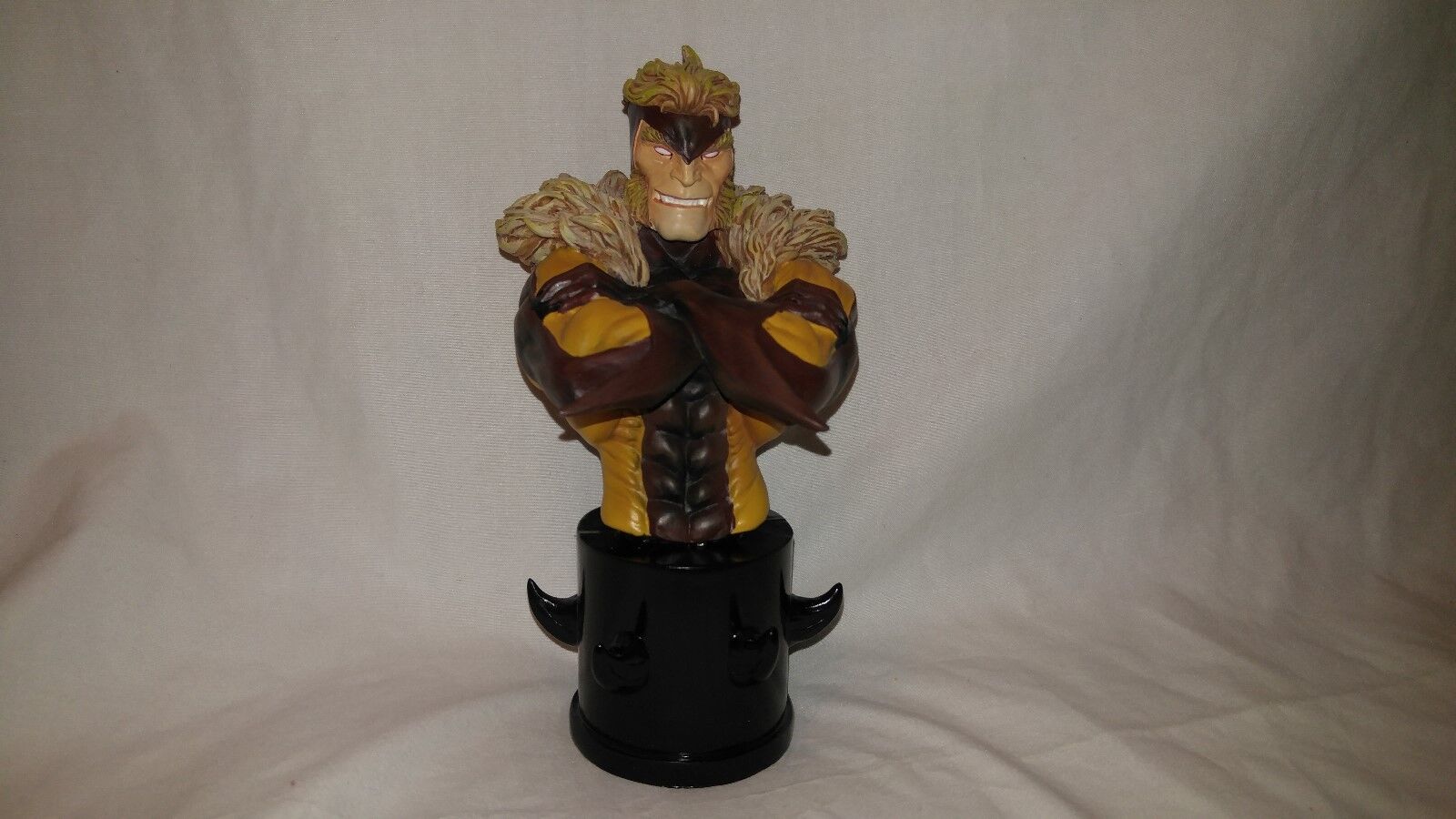 Sabretooth Mini Bust By Bowen Designs Sculpted By Randy Bowen