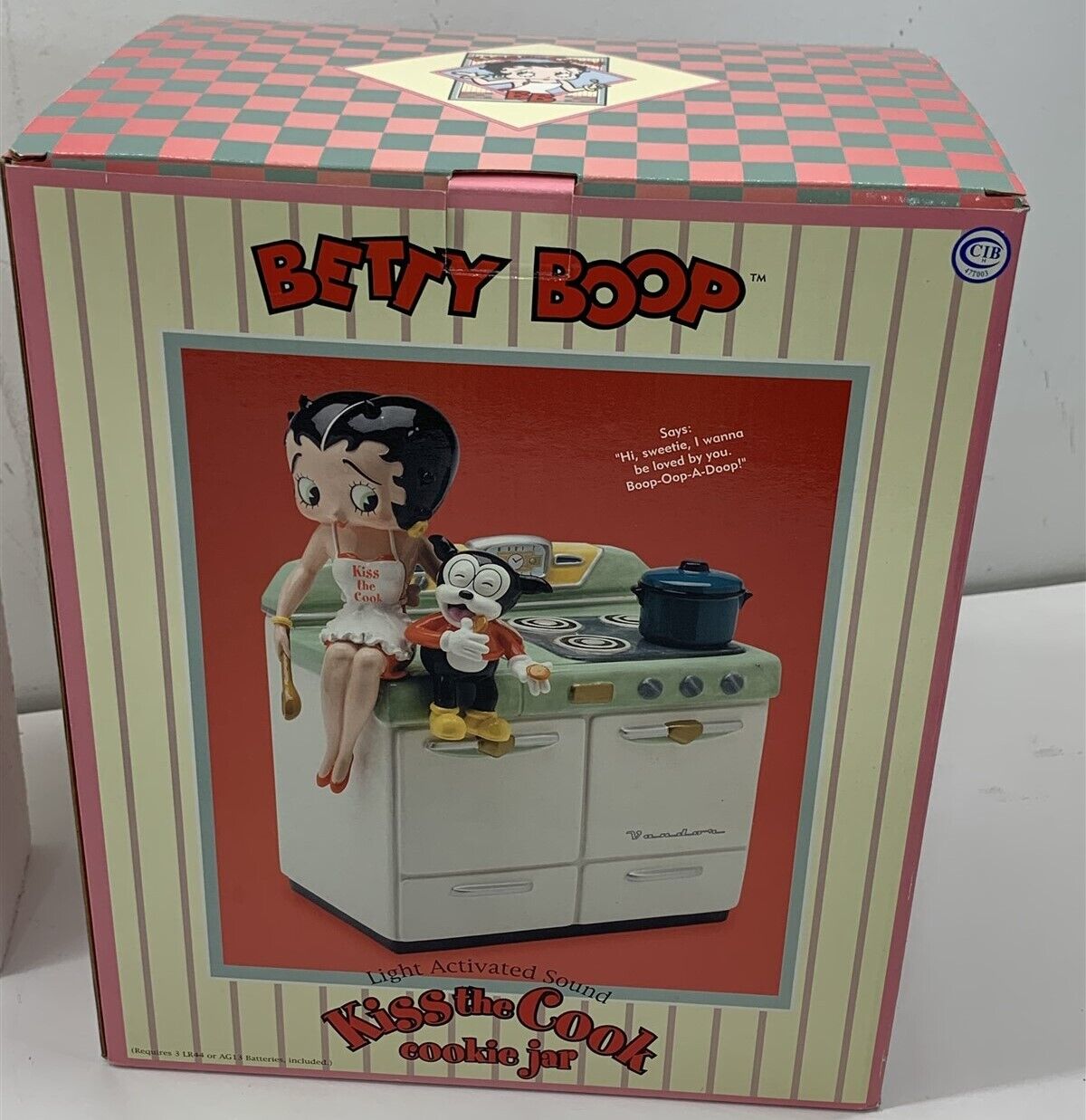 NEW IN BOX Vintage Betty Boop 2003 “Kiss The Cook” Collectible Cookie Jar
