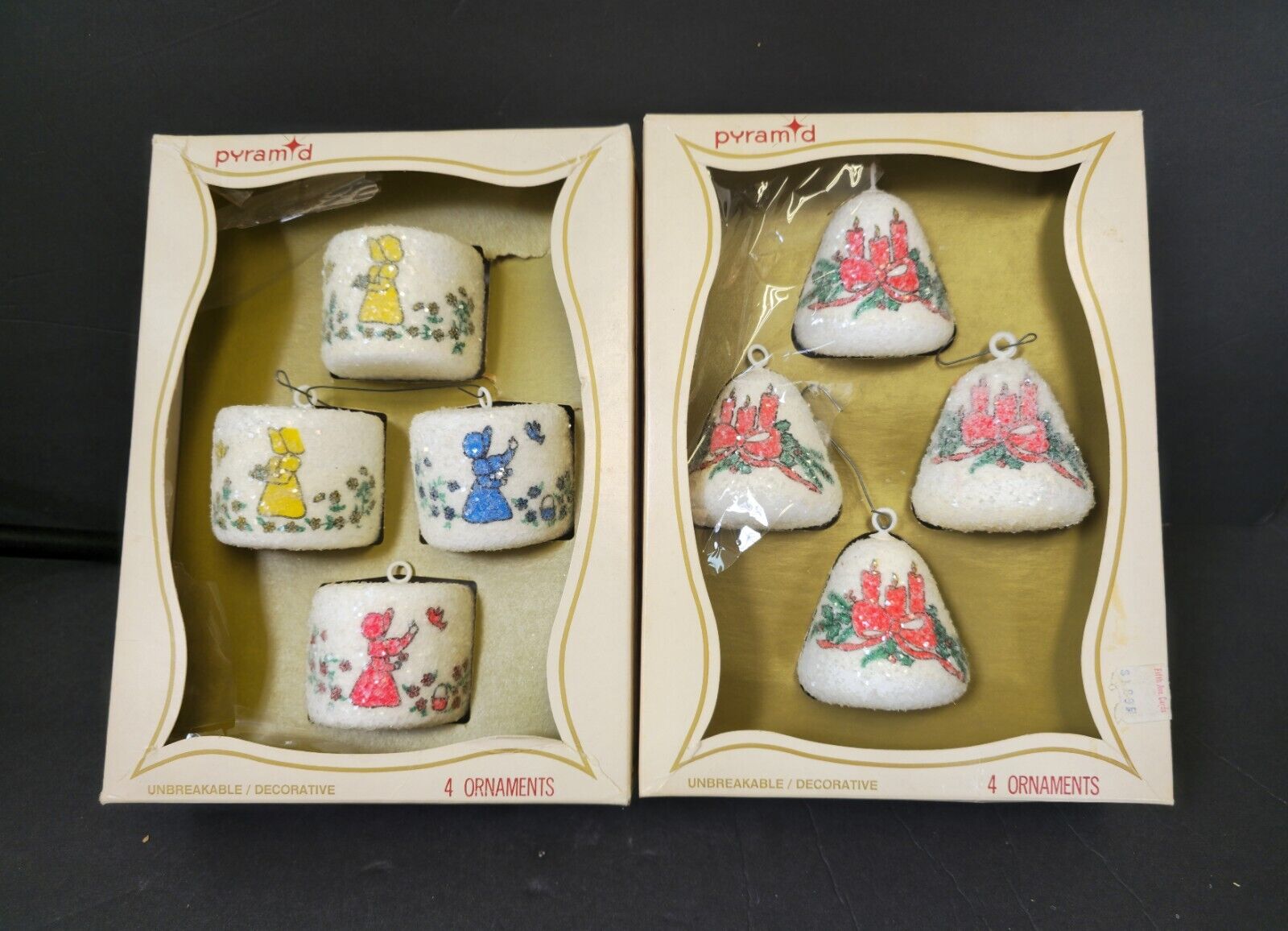 VINTAGE - Sugar Sparkle Frosted - Holly Hobbie  Pyramid Holly And Bows Ornaments