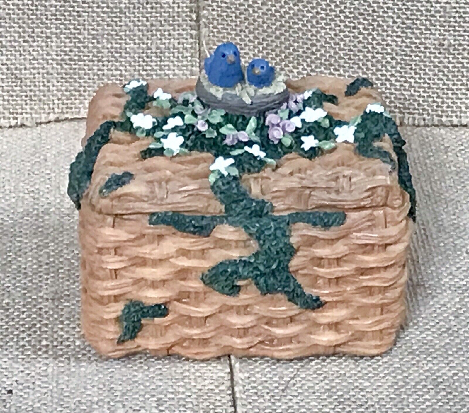Designs By Diana Penny Buttons Numbered Resin Basket Weave Bluebirds Trinket Box