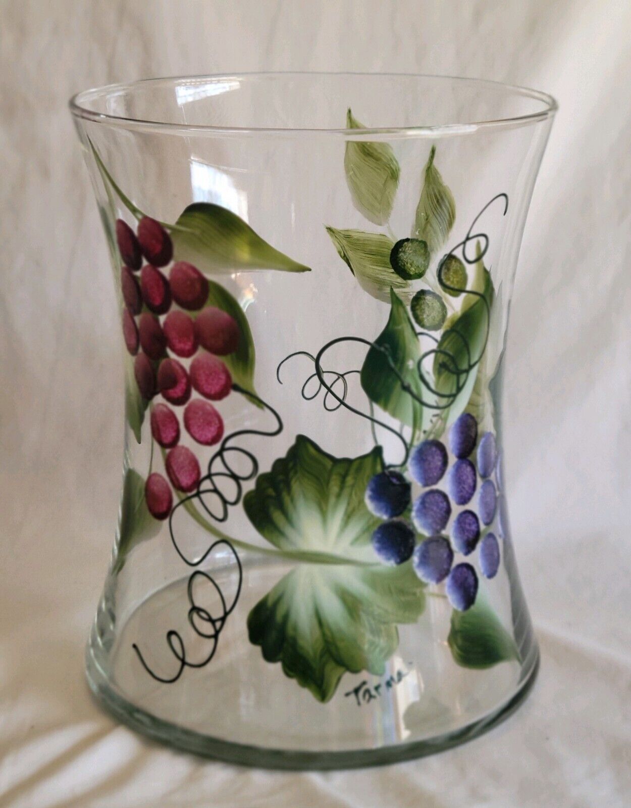 Vintage hand painted grape vine glass vase 8