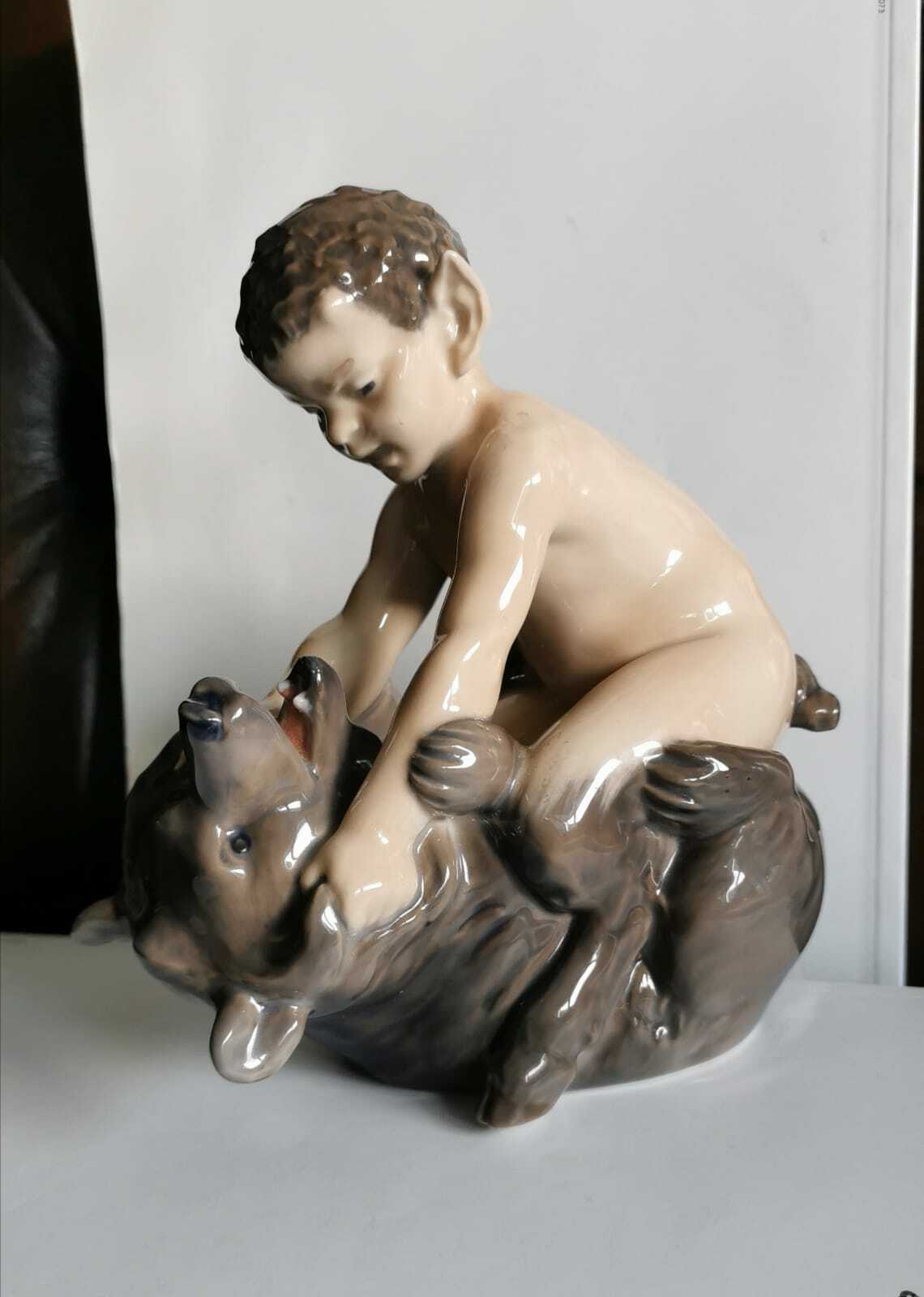 Royal Copenhagen Pan Faun Satyr fighting with bear 648 Wahl Figurine Figur