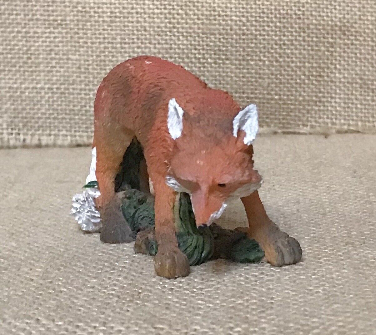 Vintage Resin Red Fox Figurine Pointy Snout Wildlife Woodland Critter
