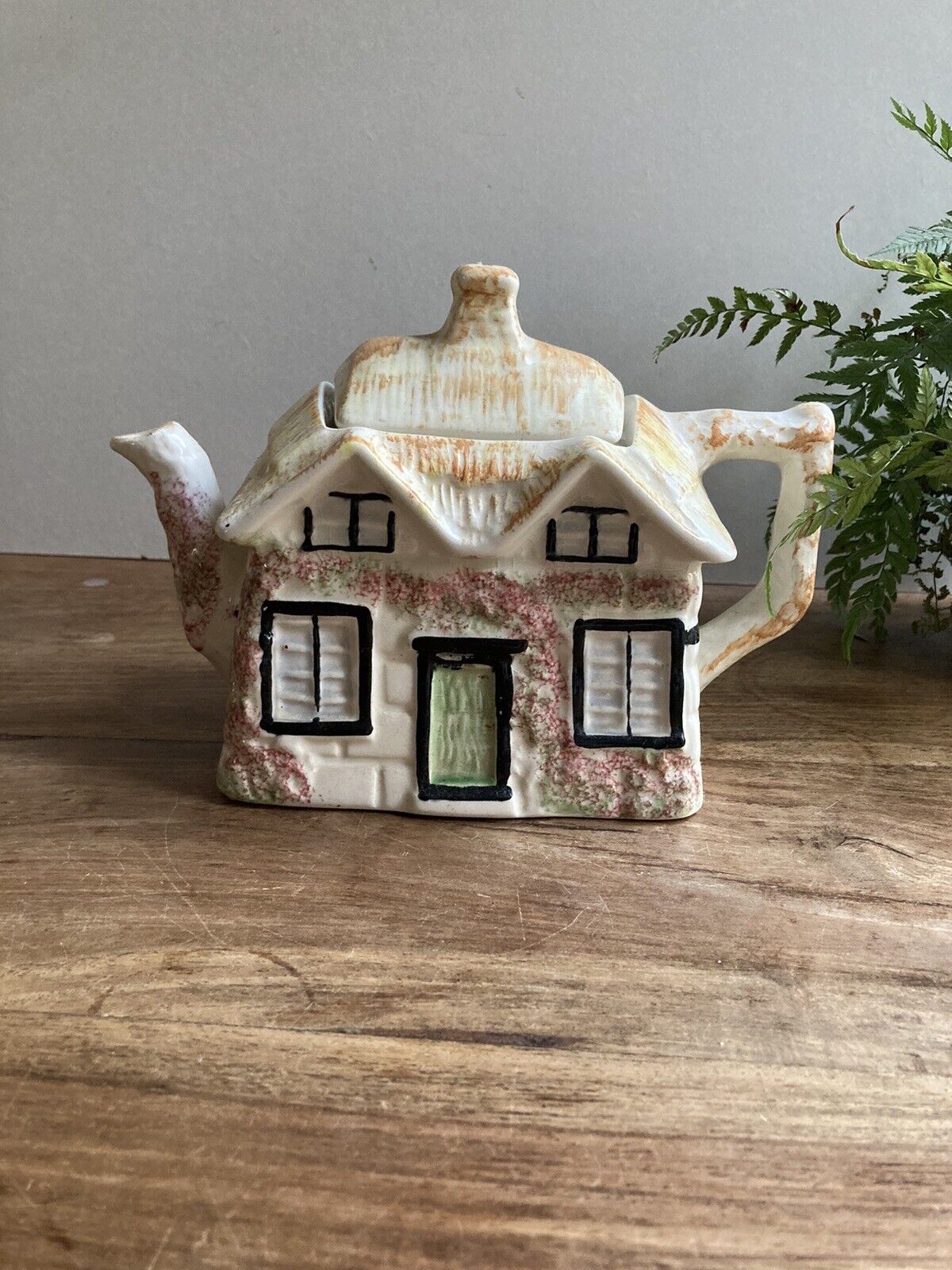 Ye Olde Cottage Teapot England Cottage Ware House Rare Colour Vintage Price Bros