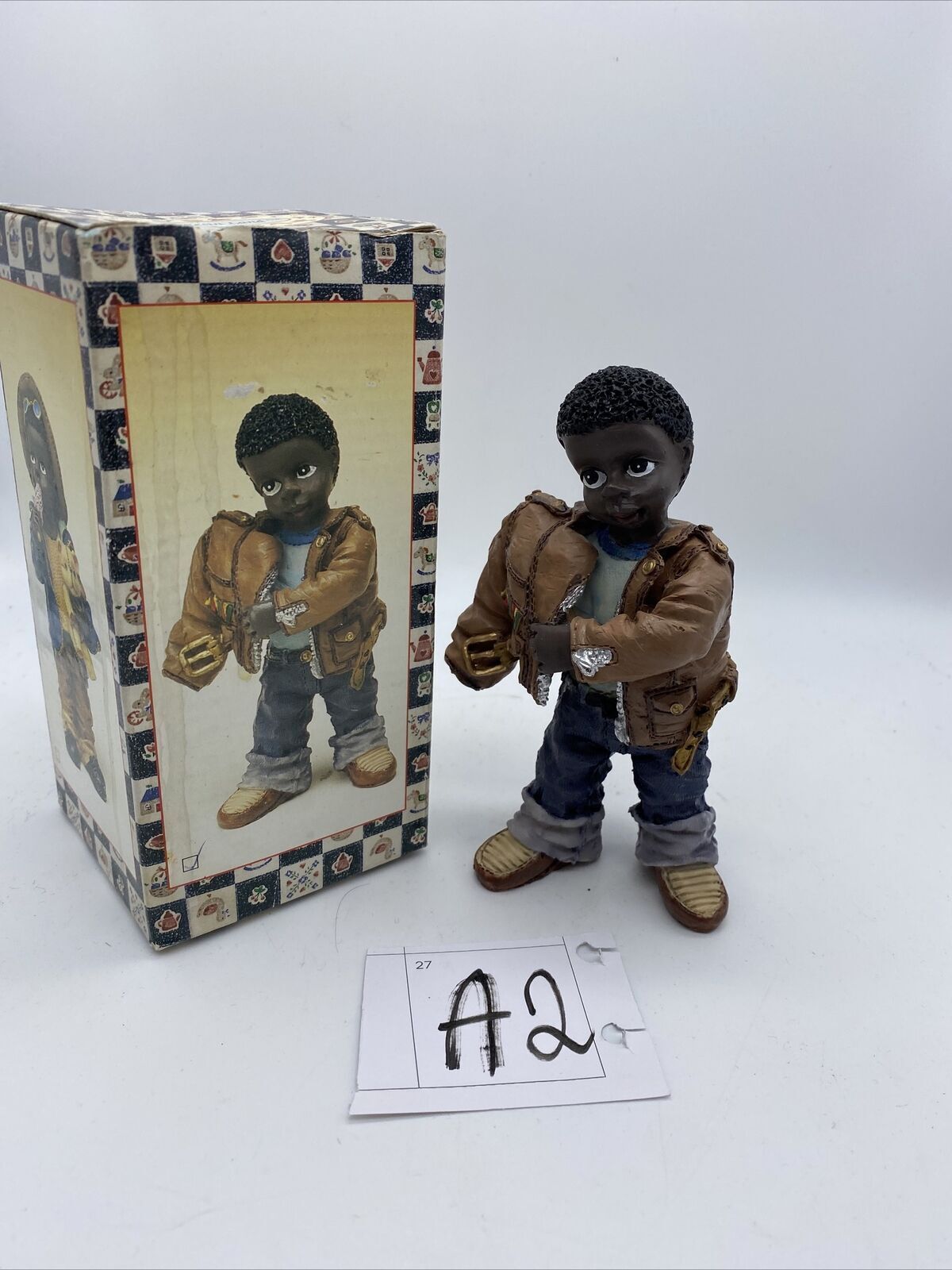 VTG Ceramic World Inc Poly Resin Land Figurine Fashion Boy Present For Christmas