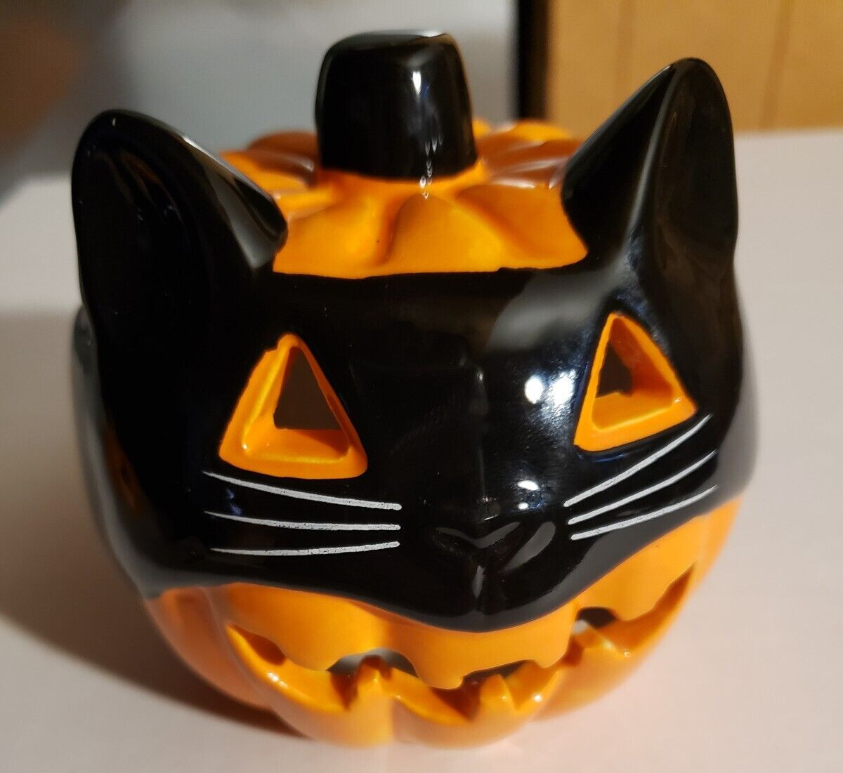 Ceramic Jack O Lantern With Cat Mask  Light Up Halloween