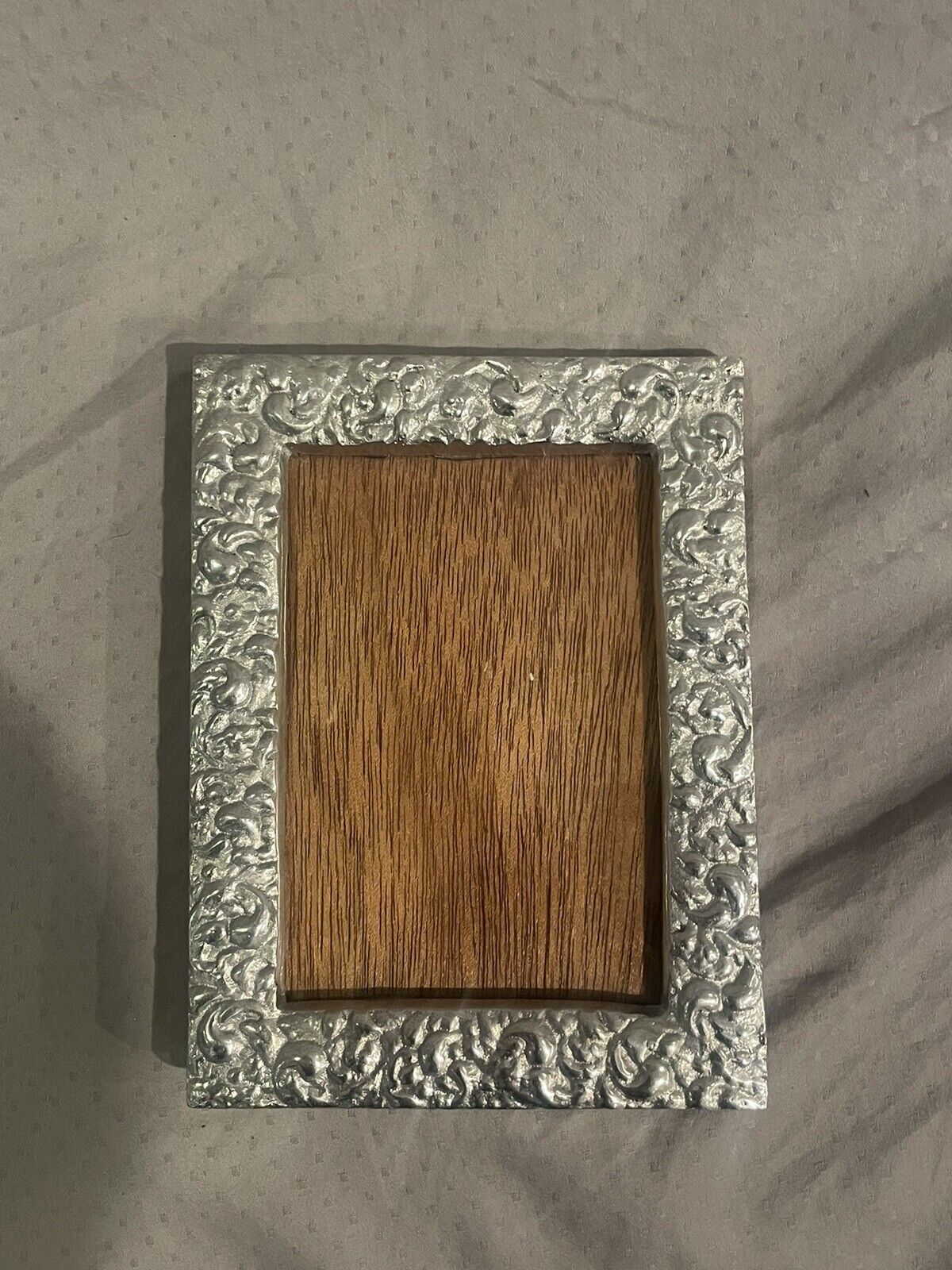 Vintage metal picture frame heavy ornate silver tone 5\