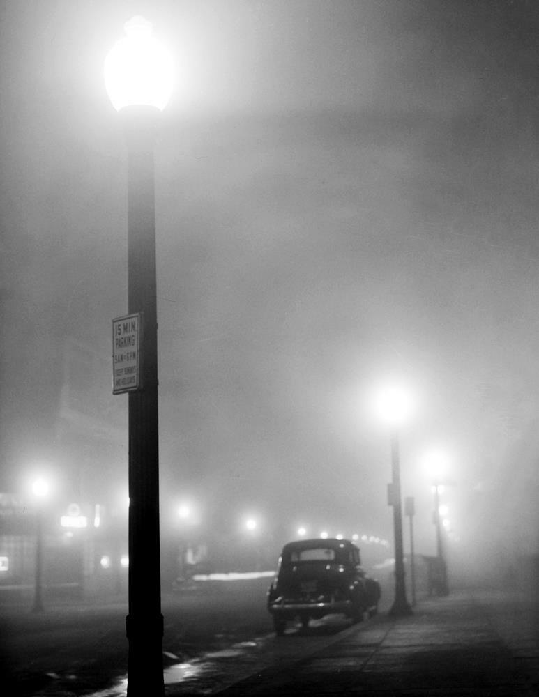1941 Foggy Night in New Bedford, MA Old Photo 8.5\