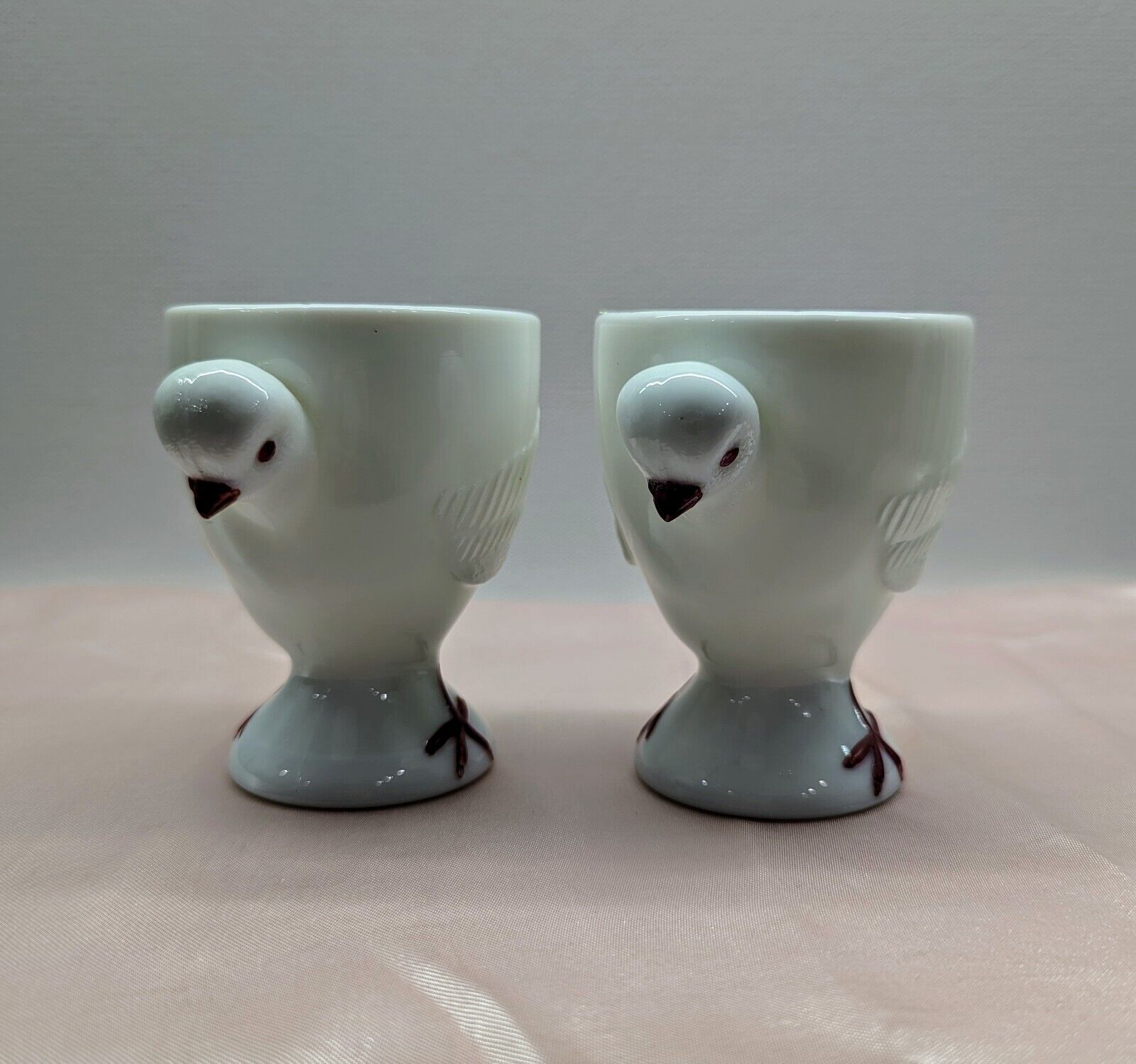 VINTAGE MILK GLASS Chick Egg Cup Animals & Figurines by Westmoreland Glass