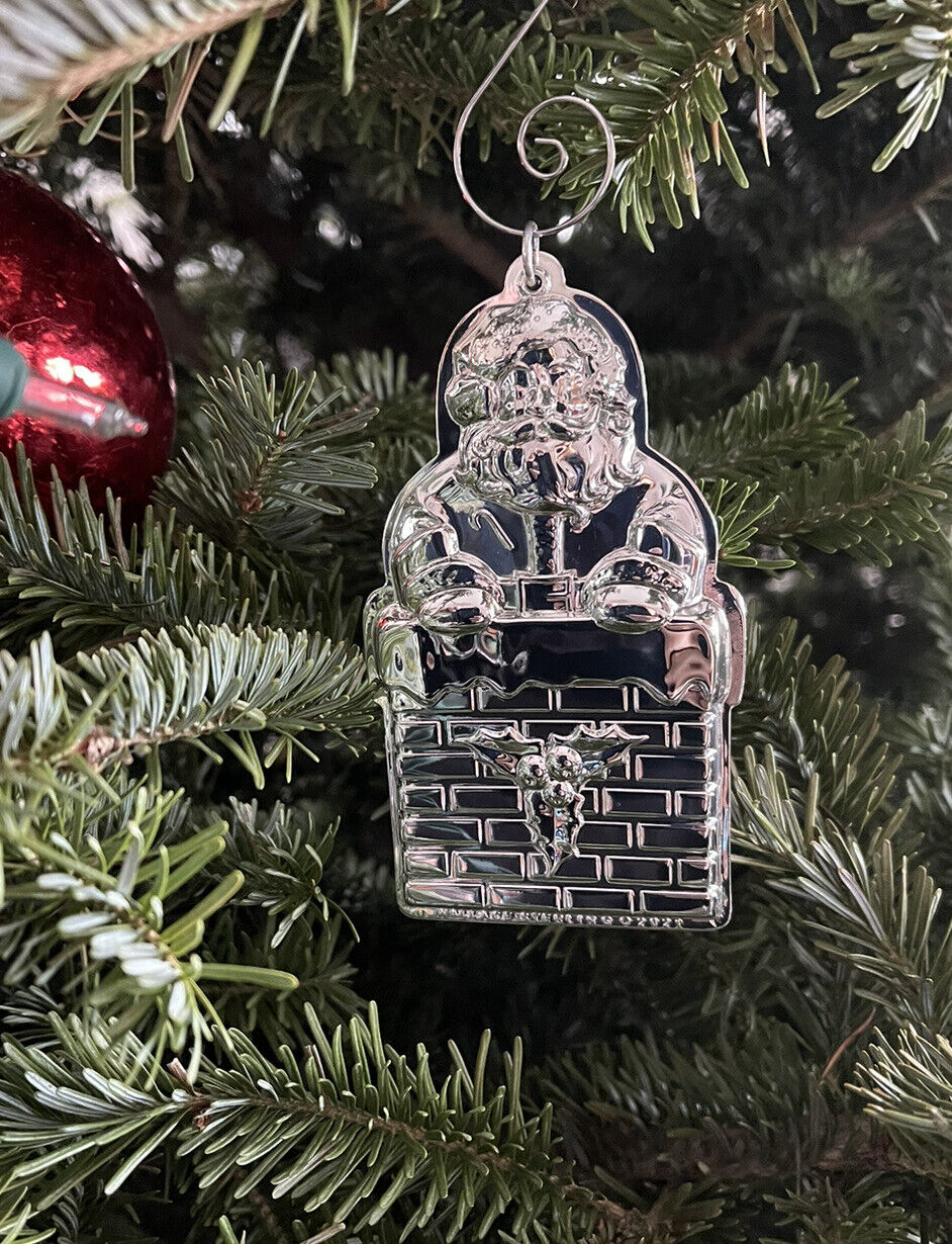 Wallace Sterling Silver Ornament Santa Heading Down Chimney To Deliver Toys New