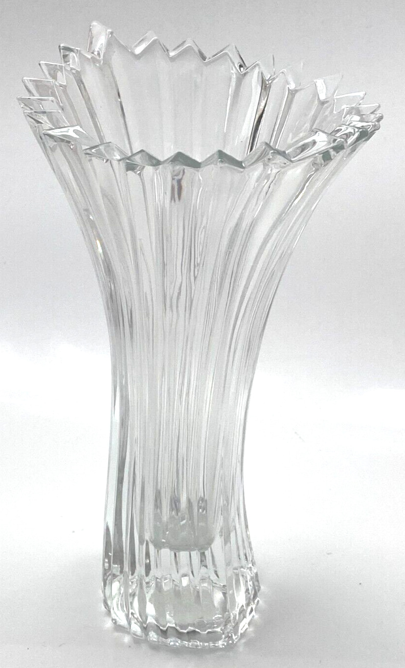 Mikasa Crystal Diamond Fire Curved Vase 8.5\