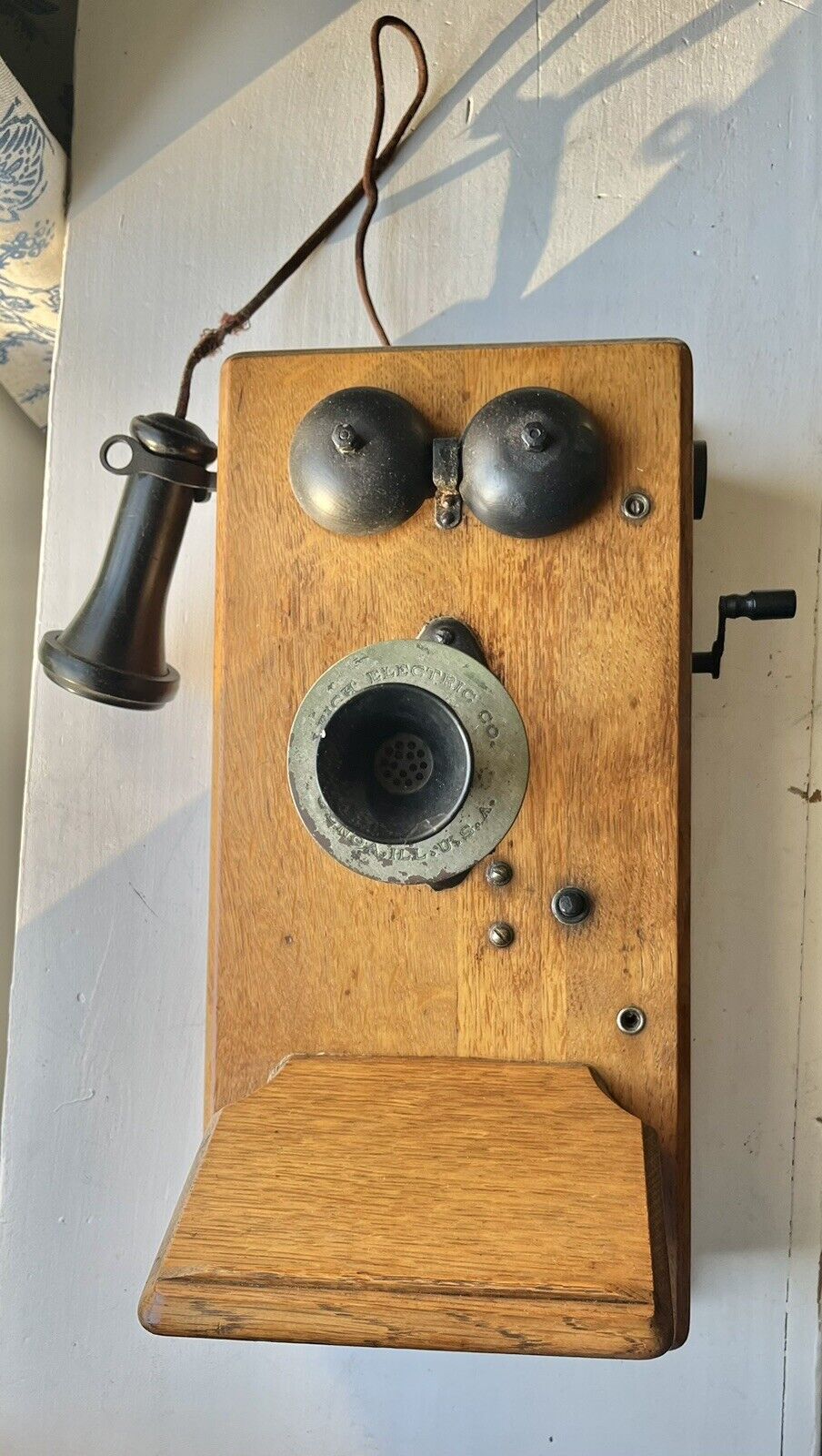 Antique Leigh Electronics Wall Mount Oak Phone