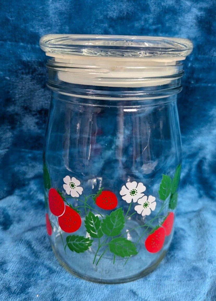 Vintage Carlton Glass 1L Jar Strawberry Design W Glass Lid