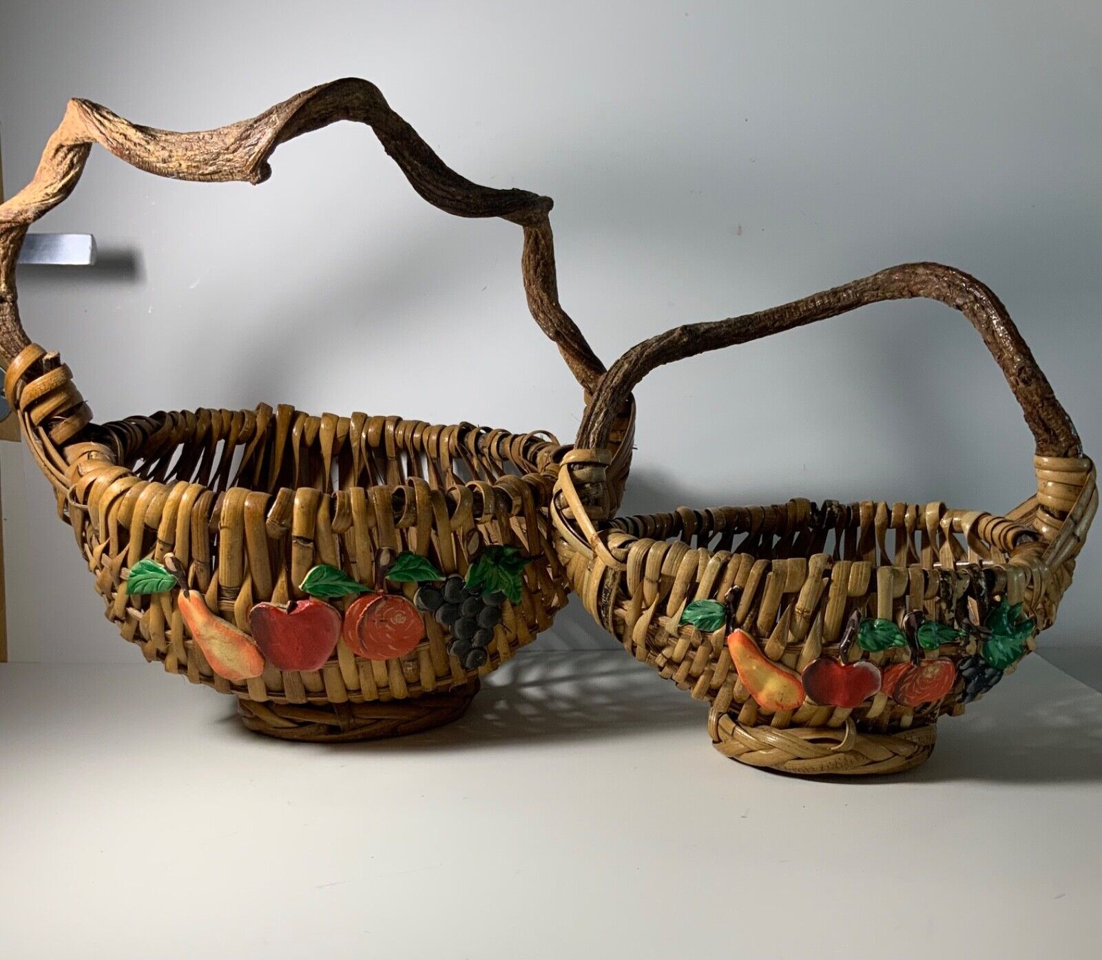 Set of 2 Vintage Twisted Vine Gods Eye Splint Egg Gathering Baskets