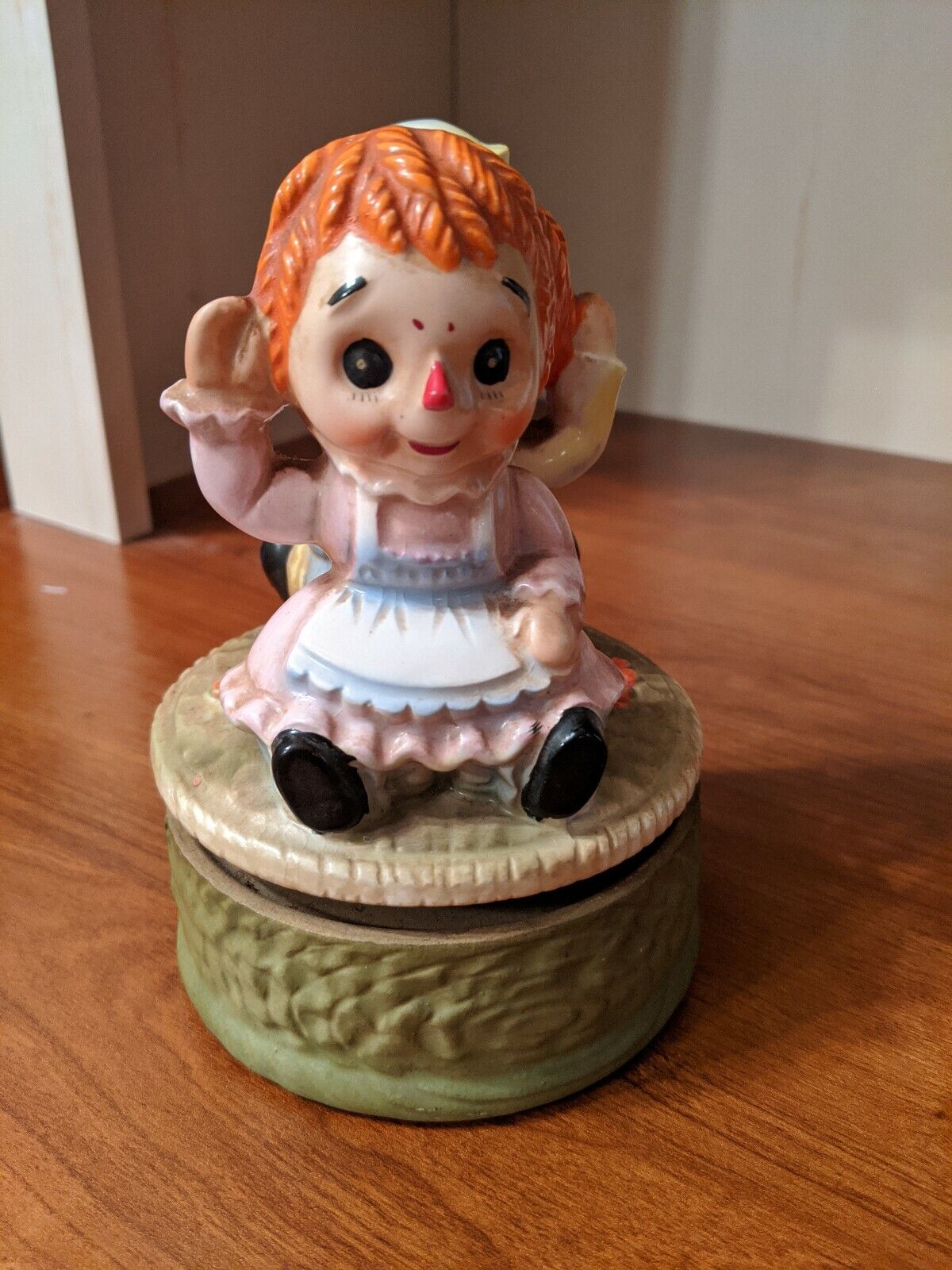 Vintage Raggedy Ann And Andy Music Box