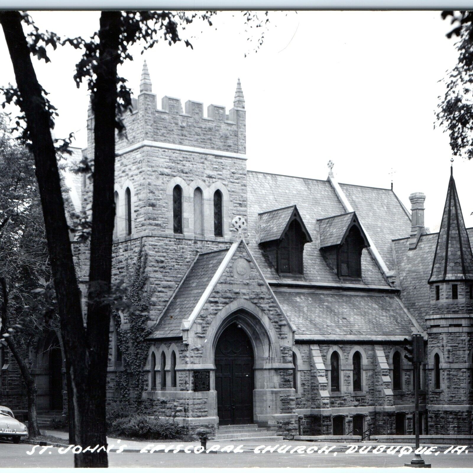 c1940s Dubuque, IA RPPC St John's Methodist Episcopal Church Real  Photo PC A114