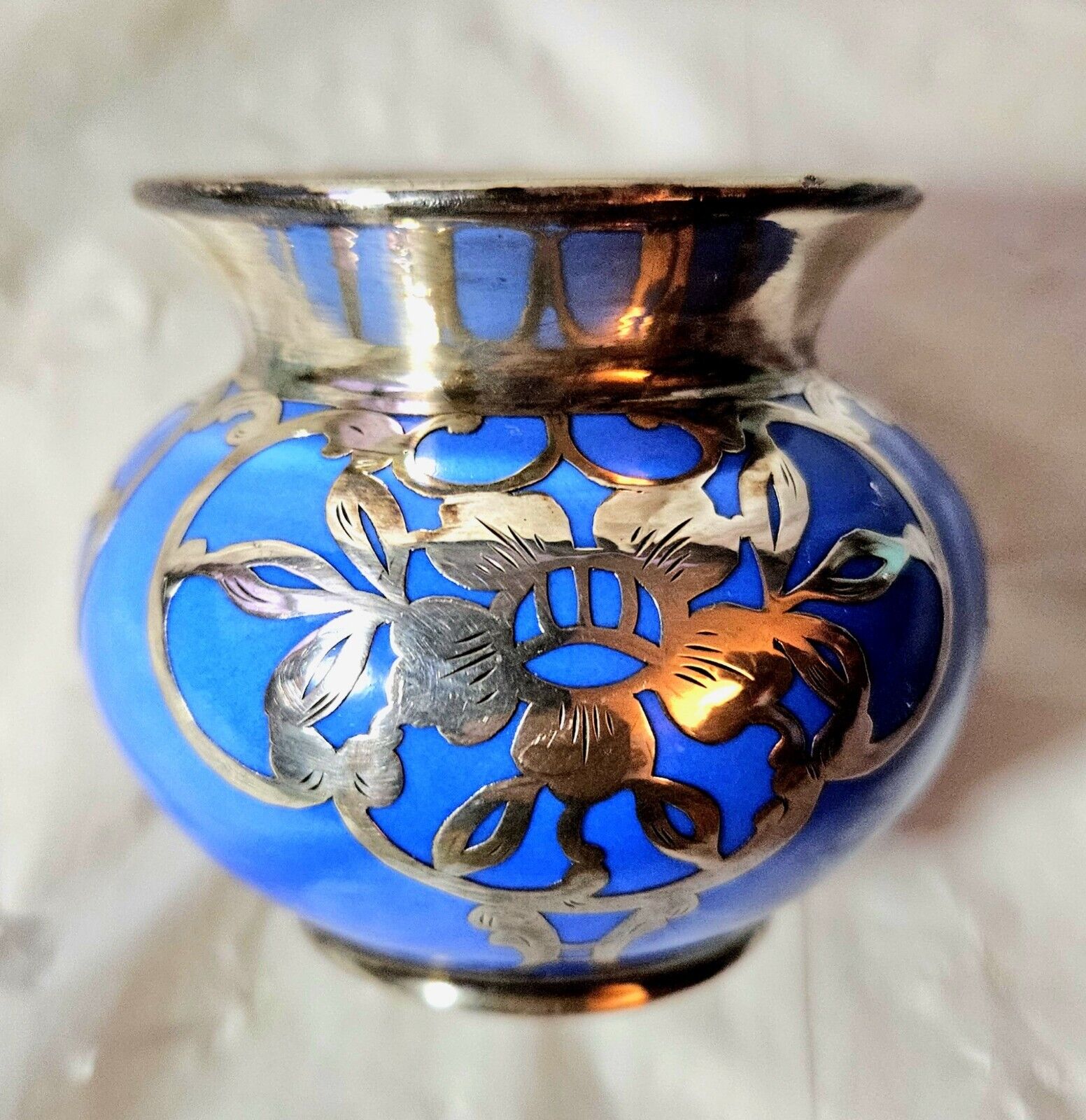 Vintage 1950s Bavaria German Porcelain Flower Vase
