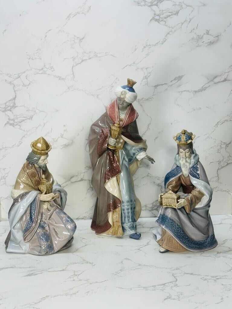 Lladro Three Kings - King Gaspar, King Balthasar, King Melchior Figurines