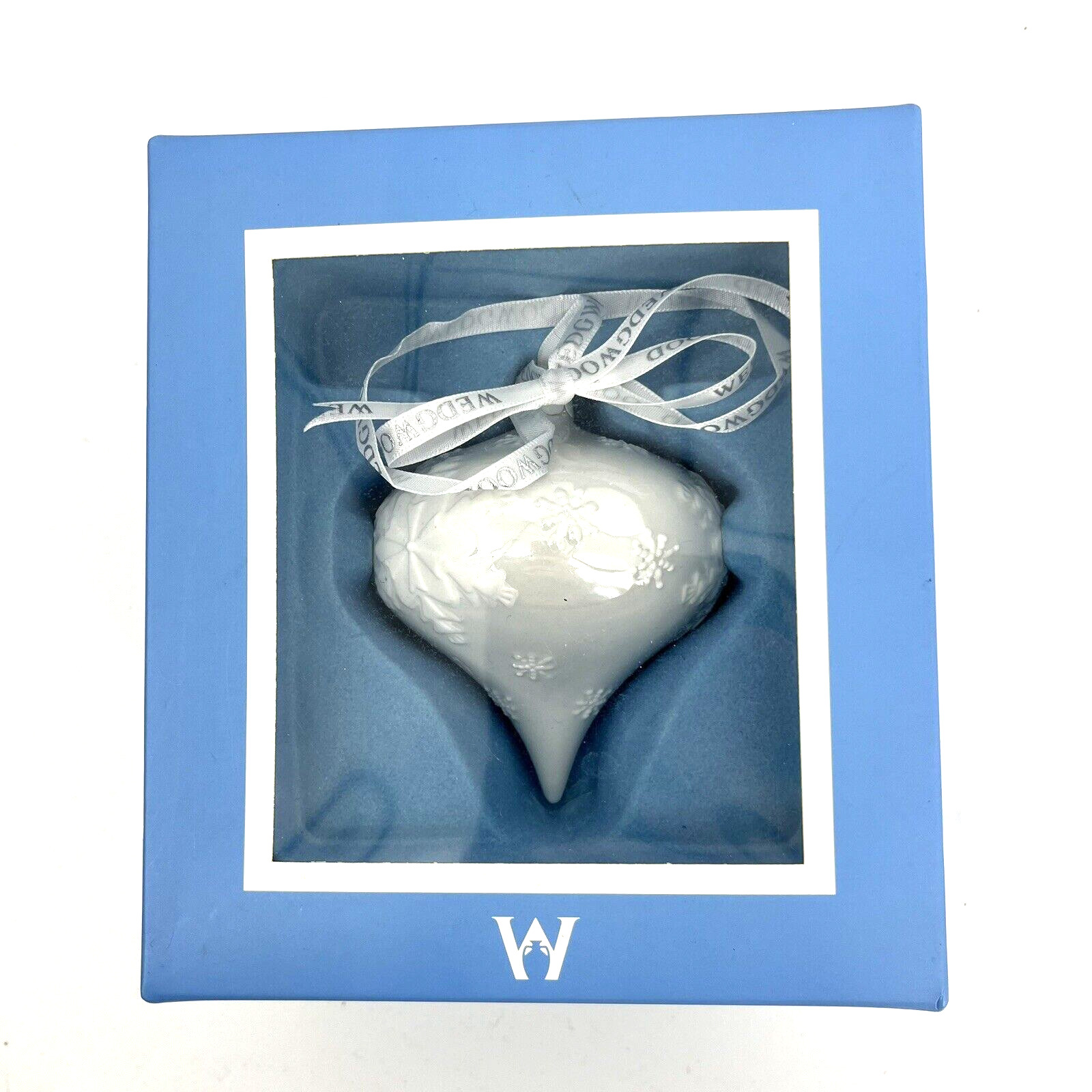 Wedgwood Christmas Ornament Porcelain Snowflake Teardrop White Ivory Relief 4”