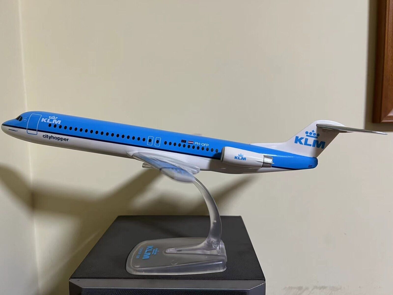 PPC 1/100 KLM Fokker F100 Airplane Model Reg # PH-OFP