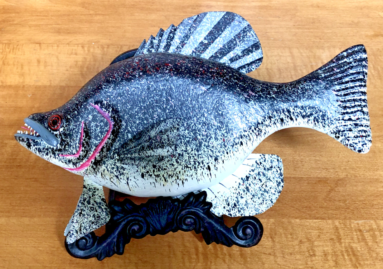 Vintage 1991 Signed Hand Carved Painted Wood Metal Black Crappie Fish Sculpture