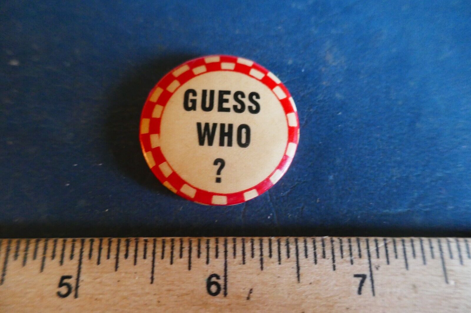 Vintage 1940\'s Pinback Button Guess who? Missing Pin Lot 23-85-A-T
