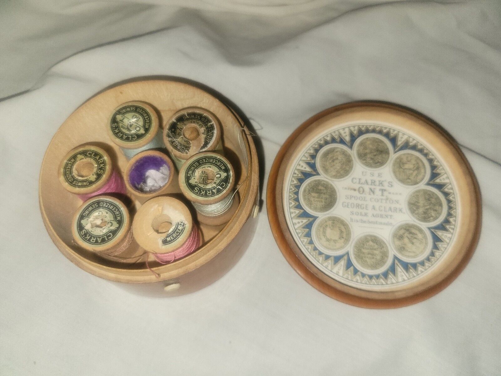   Rare Antique Mauchline Ware Sewing Spools Of Thread And Needle Holder ca 1880.