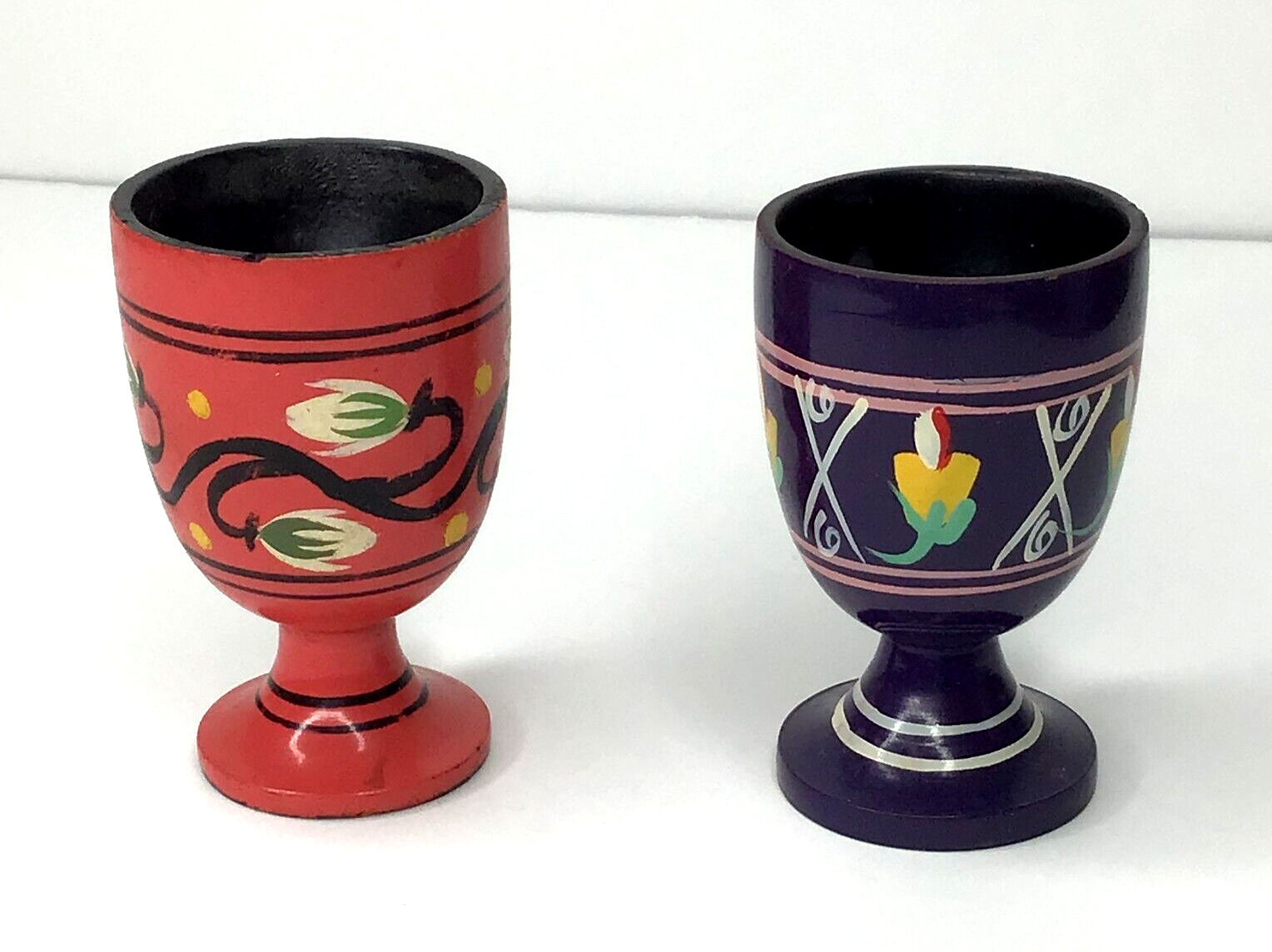 Hand Painted 2 Vtg. Wooden Egg Cups Floral Design made in India