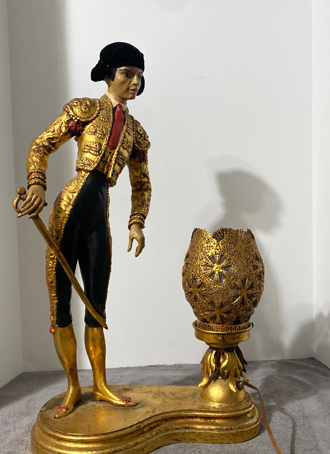 MCM MATADOR BULL FIGHTER FIGURINE with LAMP 2ft tall READ