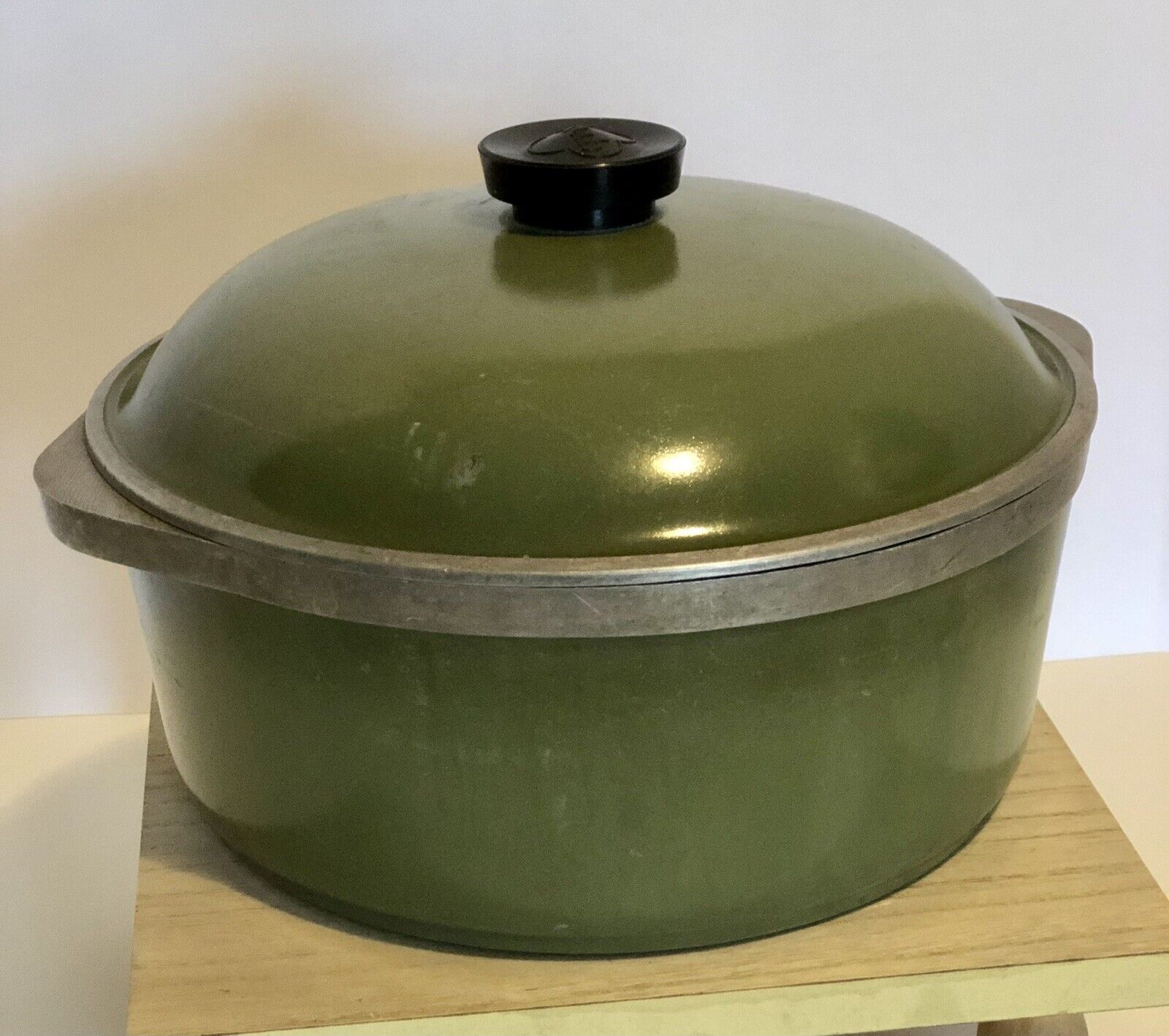 Vintage Club Cast Aluminum Green 5 Quart Dutch Oven Stock Pot Pan w/Lid
