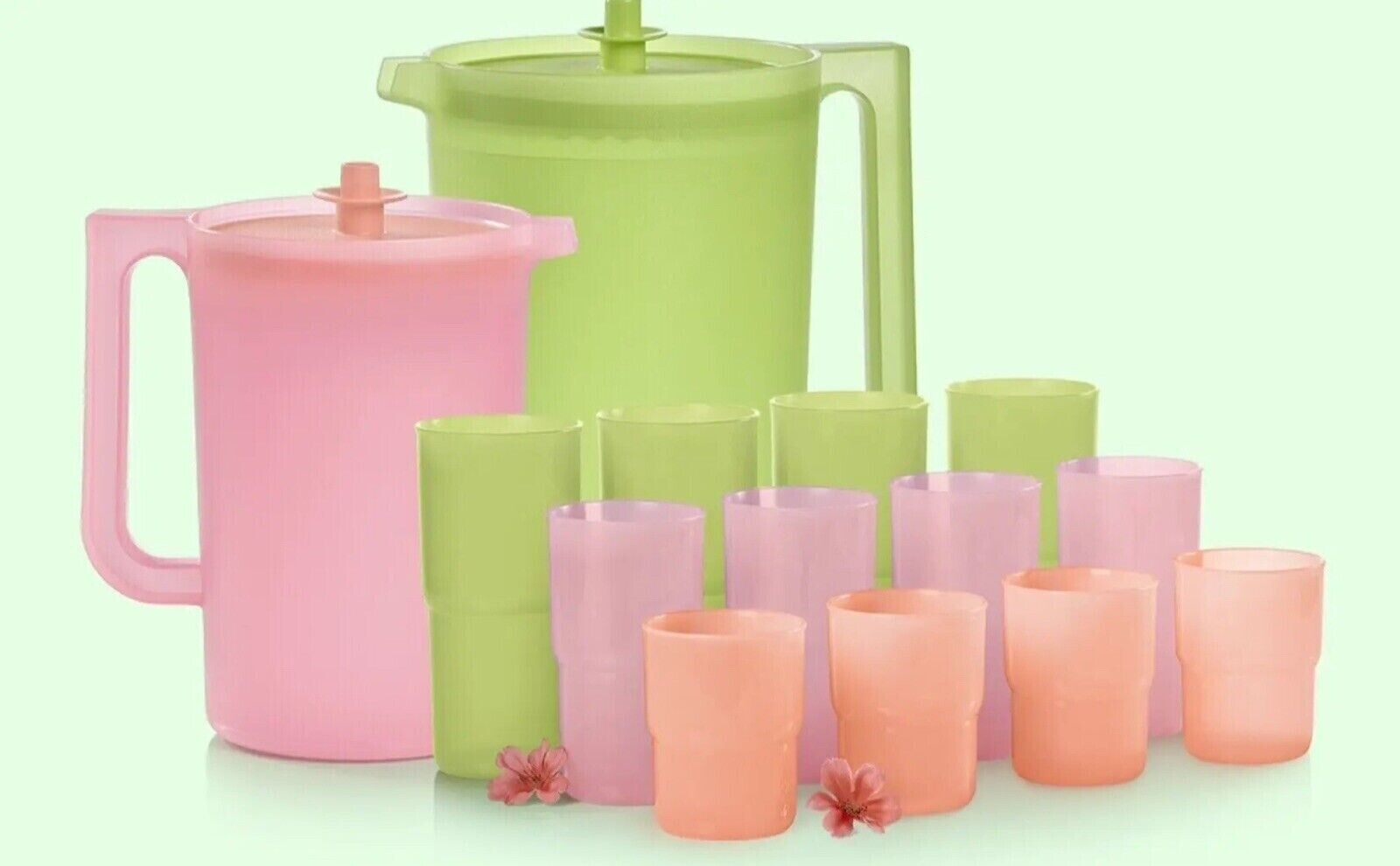NEW Tupperware 14-pc Sip Into Spring Set - Pitchers and tumblers 