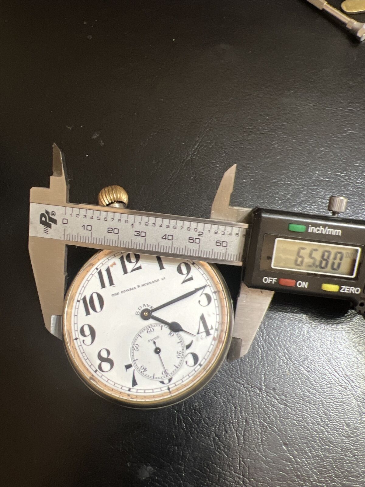JUMBO 66mm Rare Cowell & Hubbard C9 Car Travel Clock Clock Watch 8 Day Read